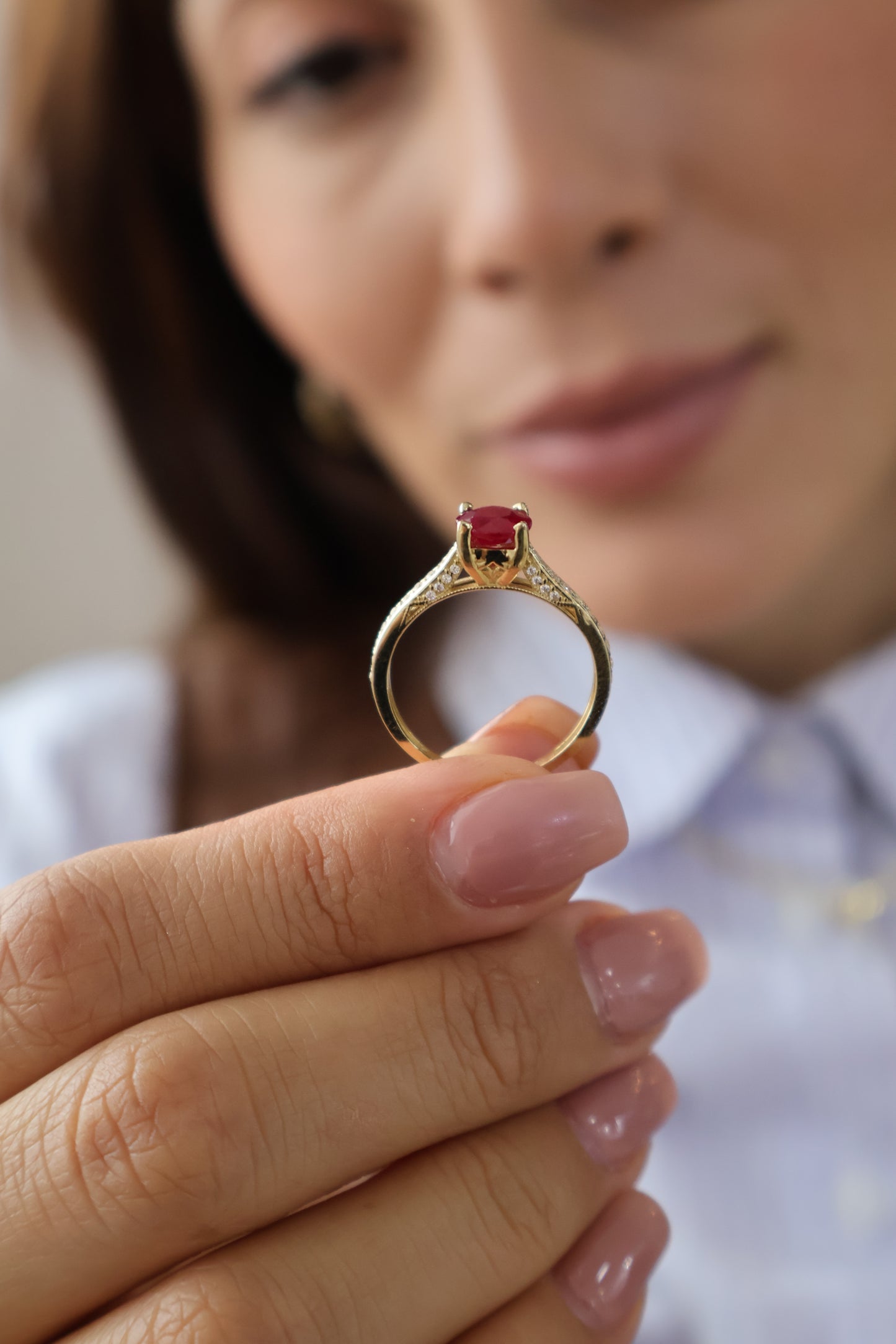 Anillo Melani en Oro 14k con Rubi 1.1ct