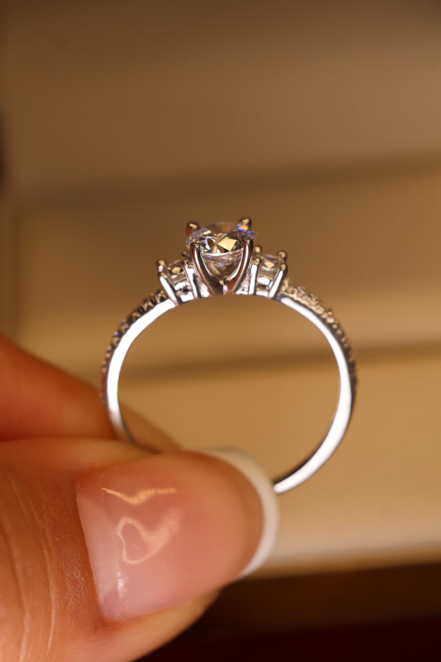 Anillo en Oro Amarillo 10k con Circonia Mod. 15873