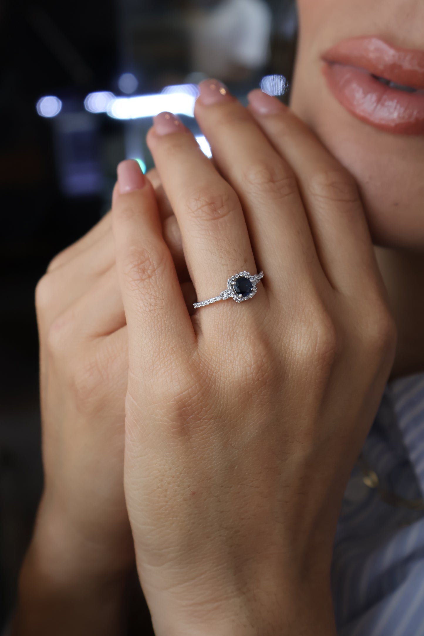 Anillo Alissa en Oro Blanco 14k con Zafiro 0.50 ct