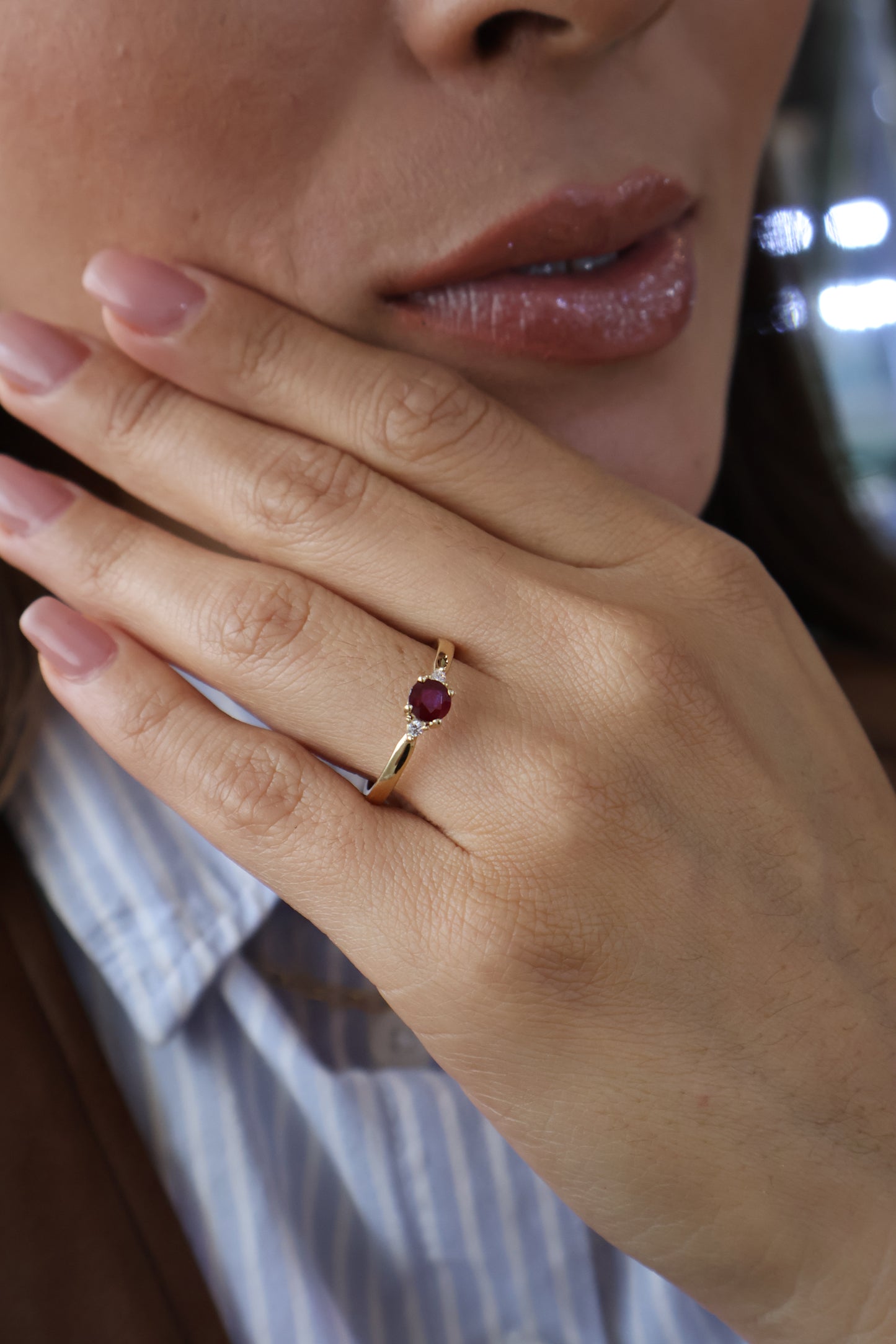 Anillo Agnese en Oro Amarillo 14k con Rubi 0.50 ct