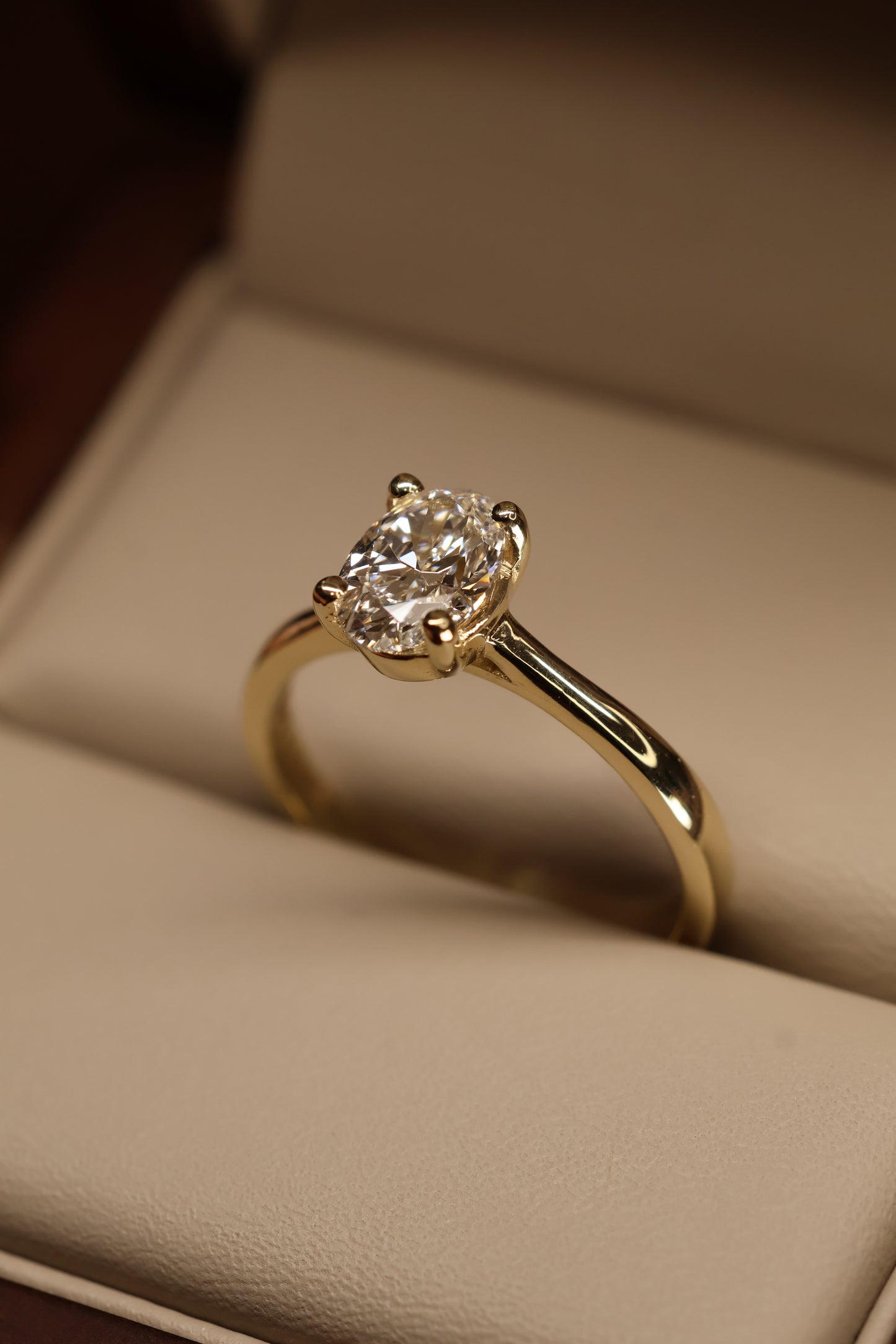 Anillo Elan en Oro Amarillo 14K con Diamante de Laboratorio de 1.03ct | IGI