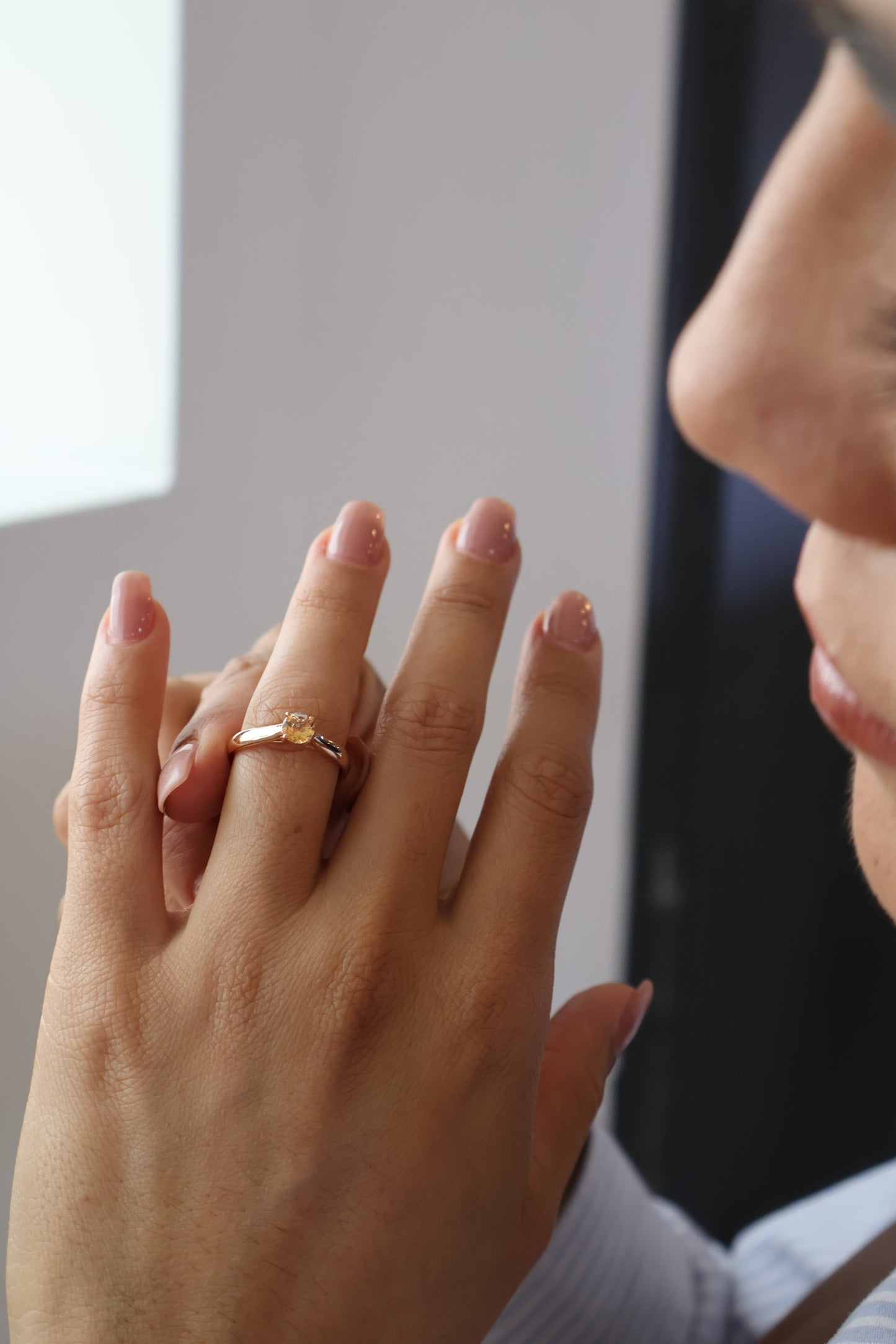 Anillo Penelope en Oro Rosa 14k con Topacio 0.50 ct