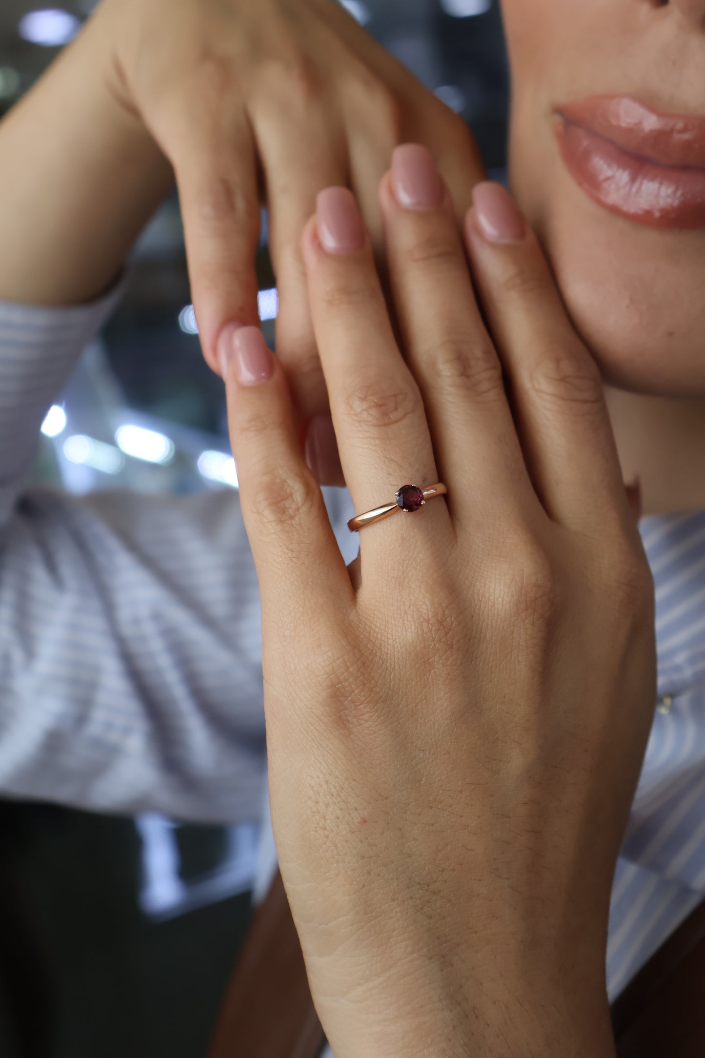 Anillo Leilani en Oro Rosa 14k con Rodolita 0.50 ct