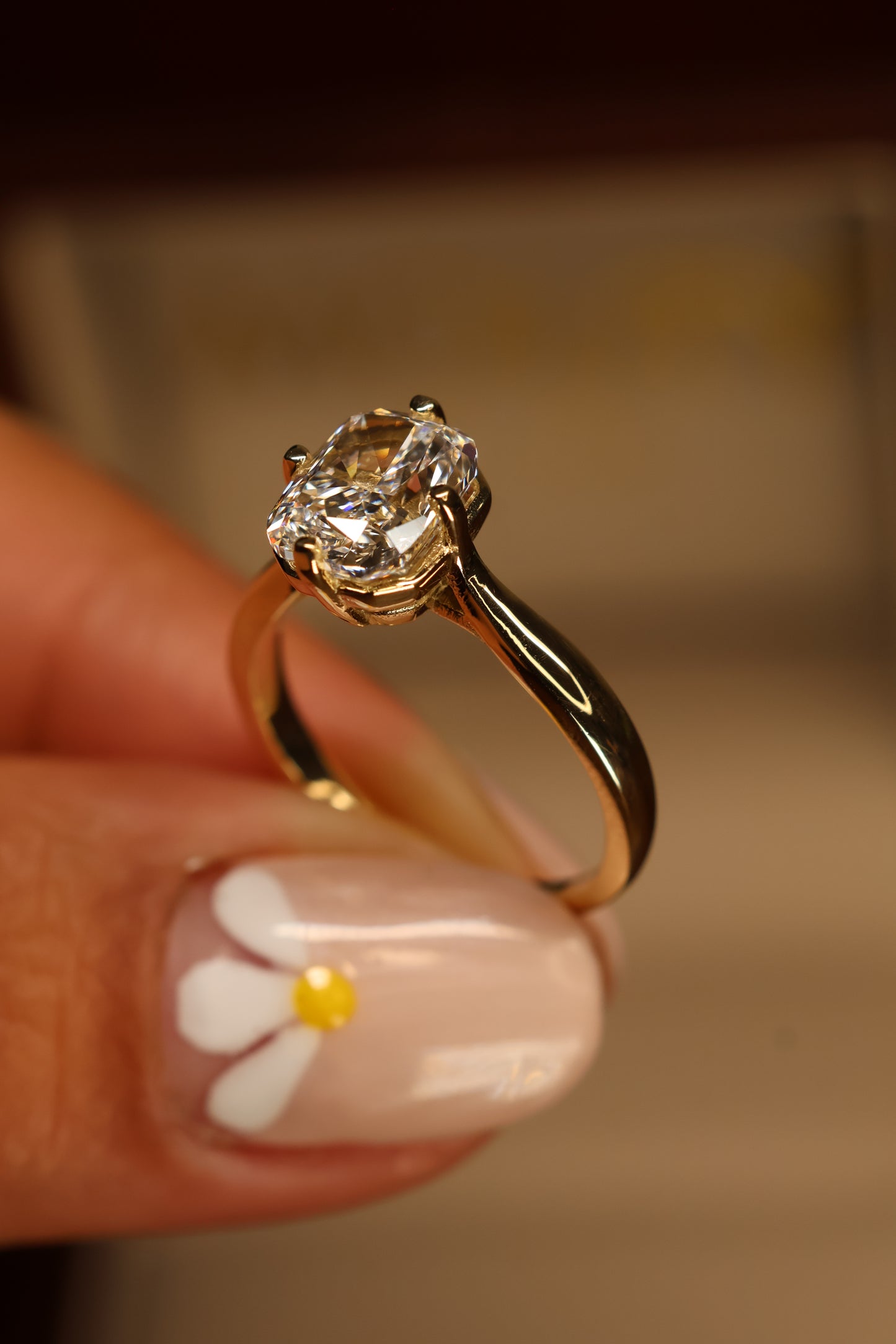 Anillo Arabella Amarillo 14K con Diamante de Laboratorio de 2.58ct | IGI