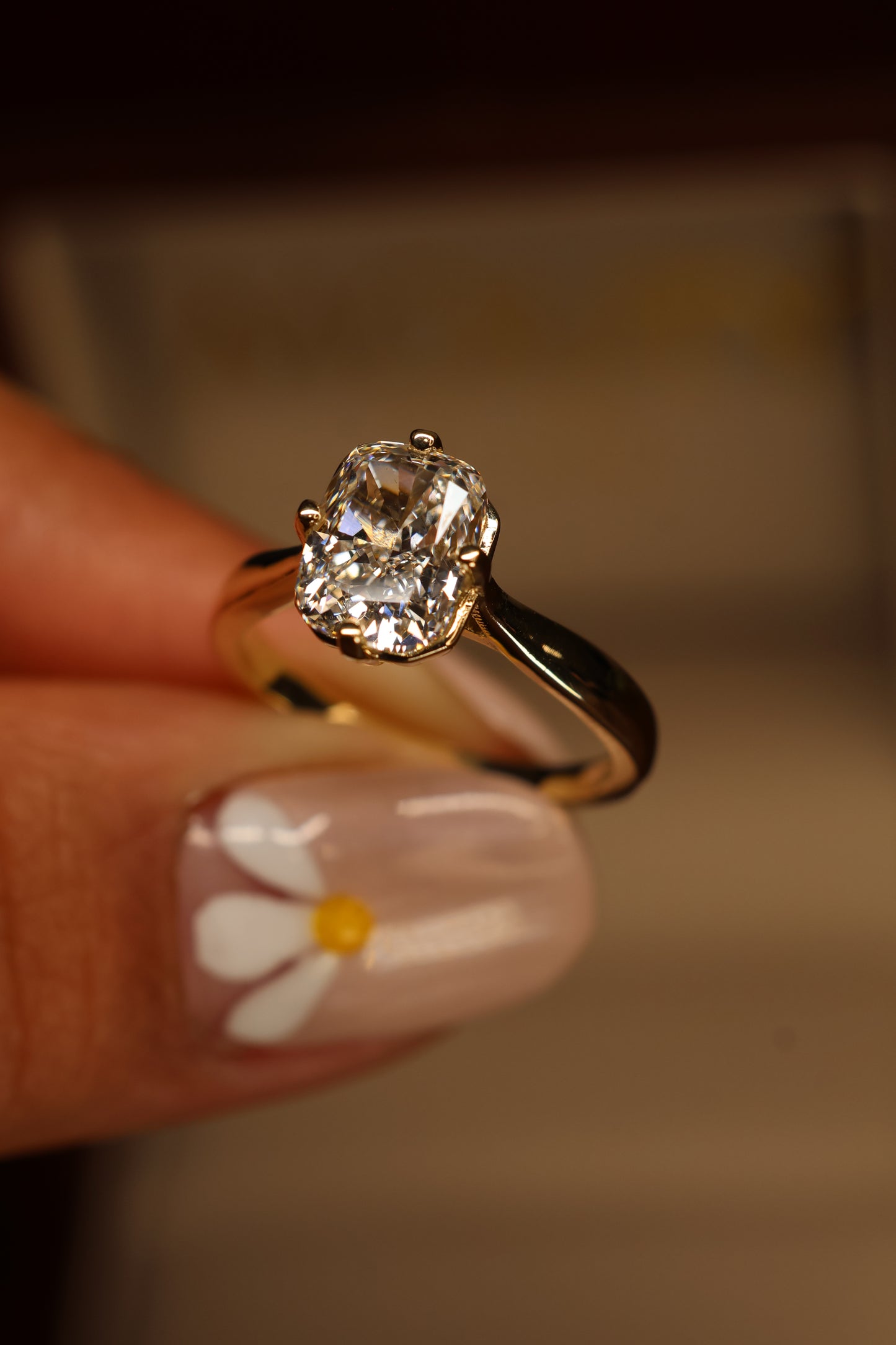 Anillo Arabella Amarillo 14K con Diamante de Laboratorio de 2.58ct | IGI