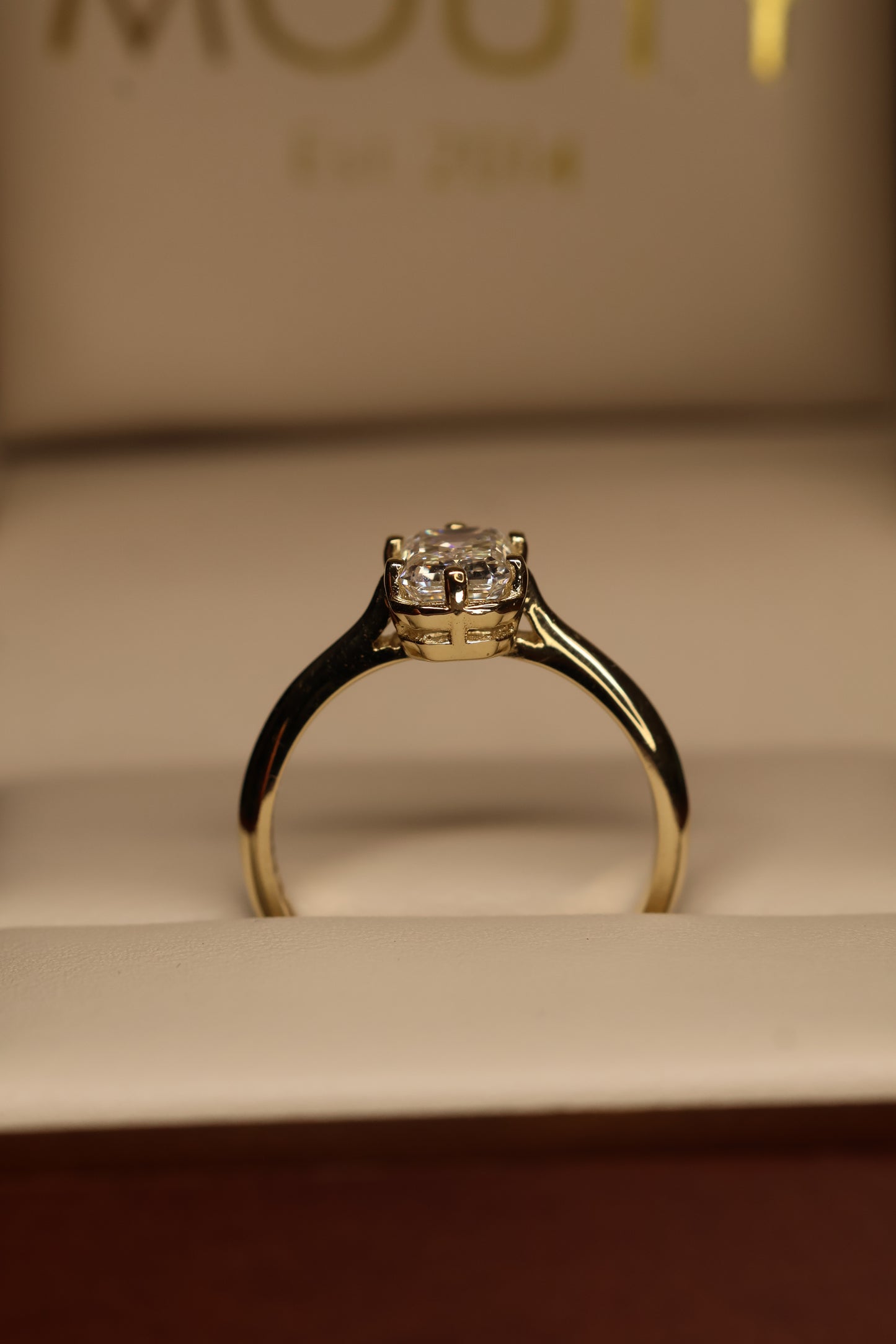 Anillo Lune Oro Amarillo 14K con Diamante de Laboratorio de 1.04ct | IGI