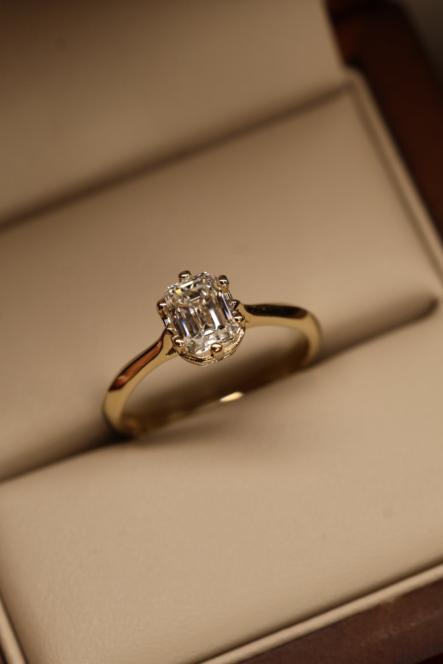 Anillo Lune Oro Amarillo 14K con Diamante de Laboratorio de 1.04ct | IGI