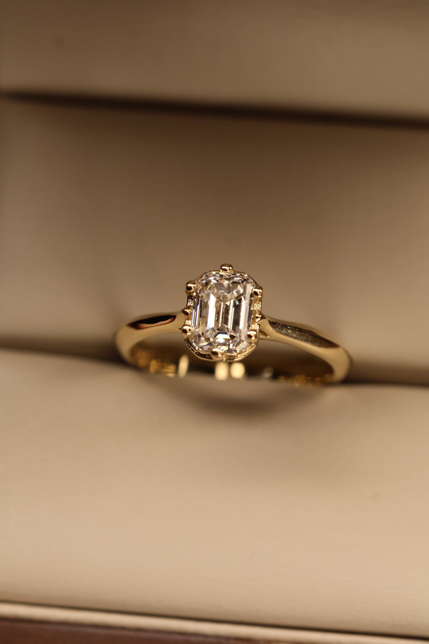 Anillo Lune Oro Amarillo 14K con Diamante de Laboratorio de 1.04ct | IGI