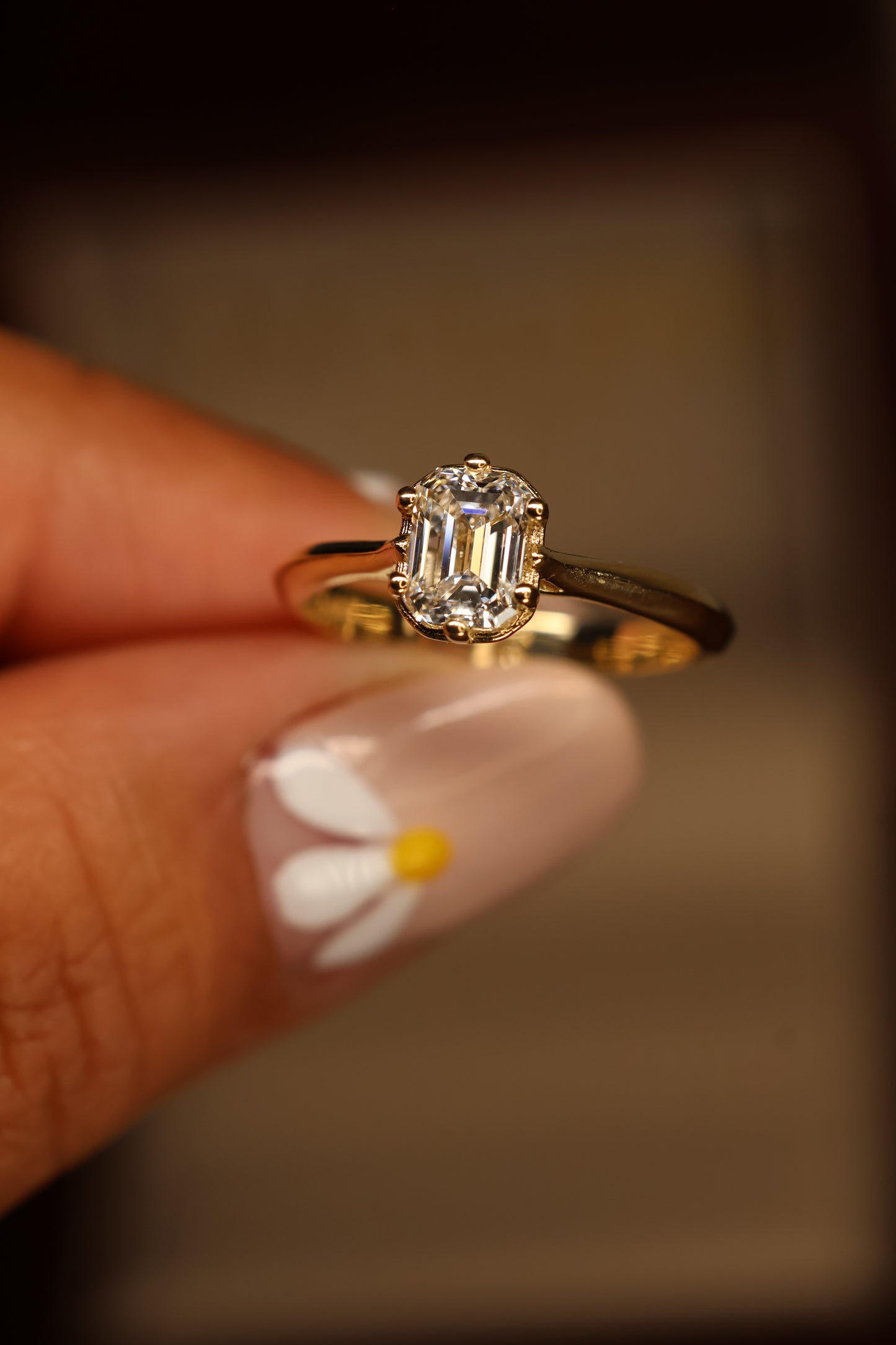 Anillo Lune Oro Amarillo 14K con Diamante de Laboratorio de 1.04ct | IGI