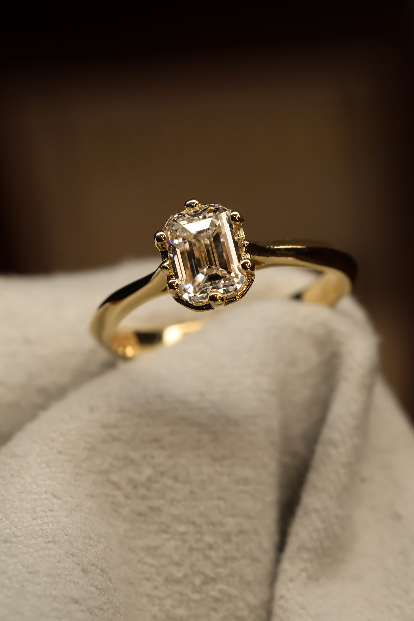 Anillo Lune Oro Amarillo 14K con Diamante de Laboratorio de 1.04ct | IGI