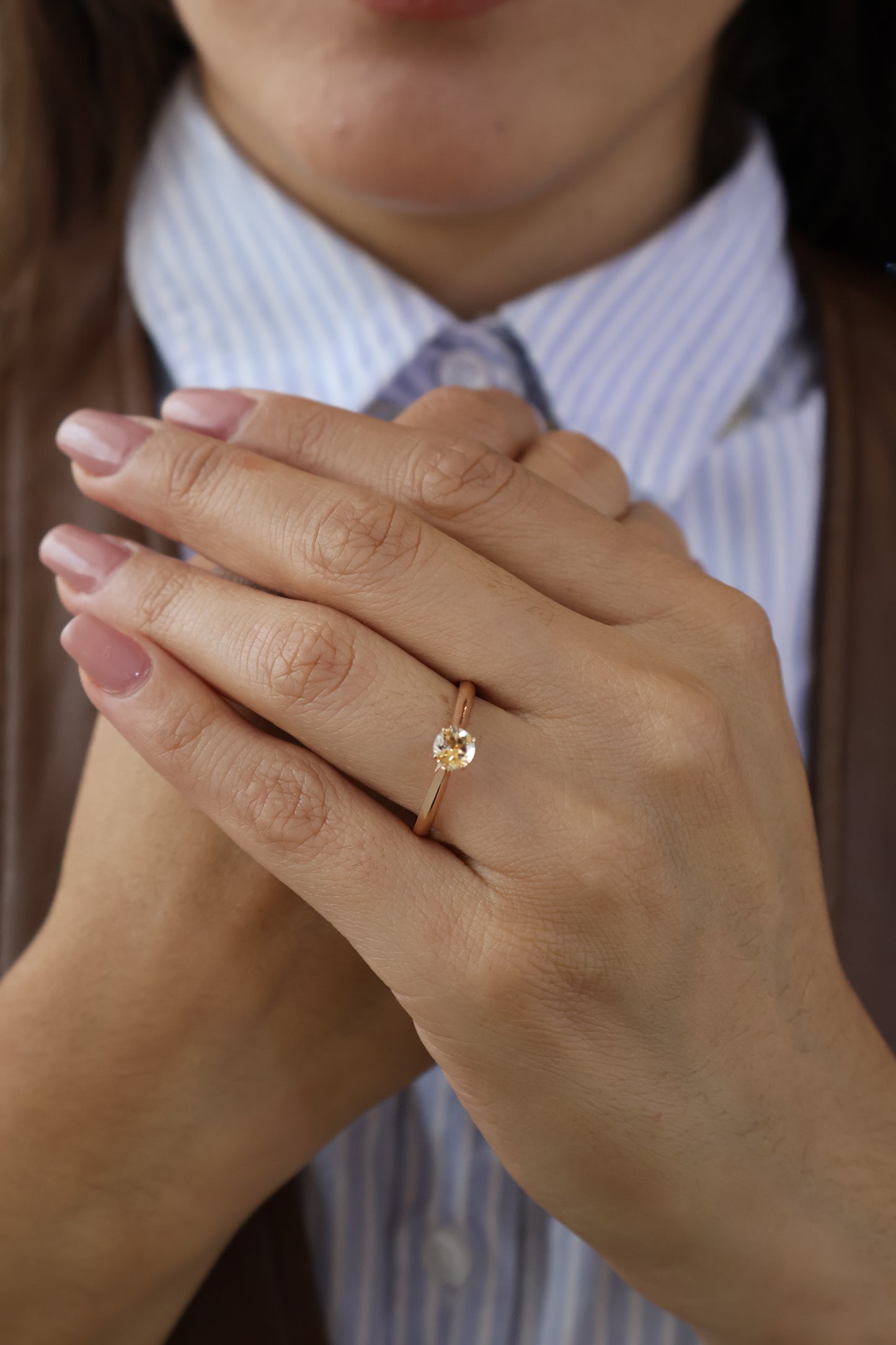 Anillo Kennedy en Oro Rosa 14k con Topacio 0.50 ct