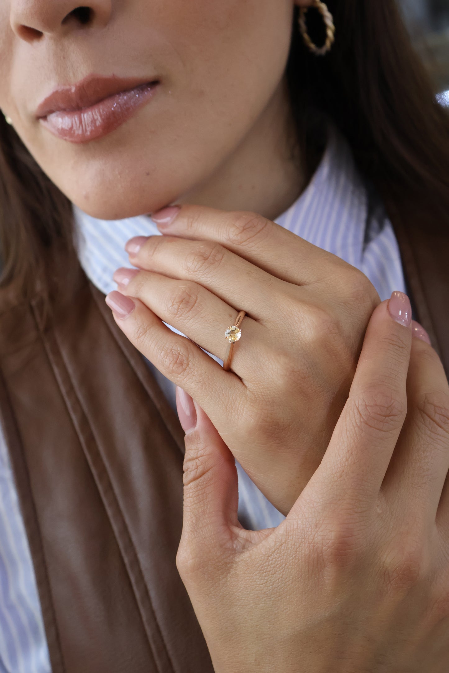 Anillo Kennedy en Oro Rosa 14k con Topacio 0.50 ct