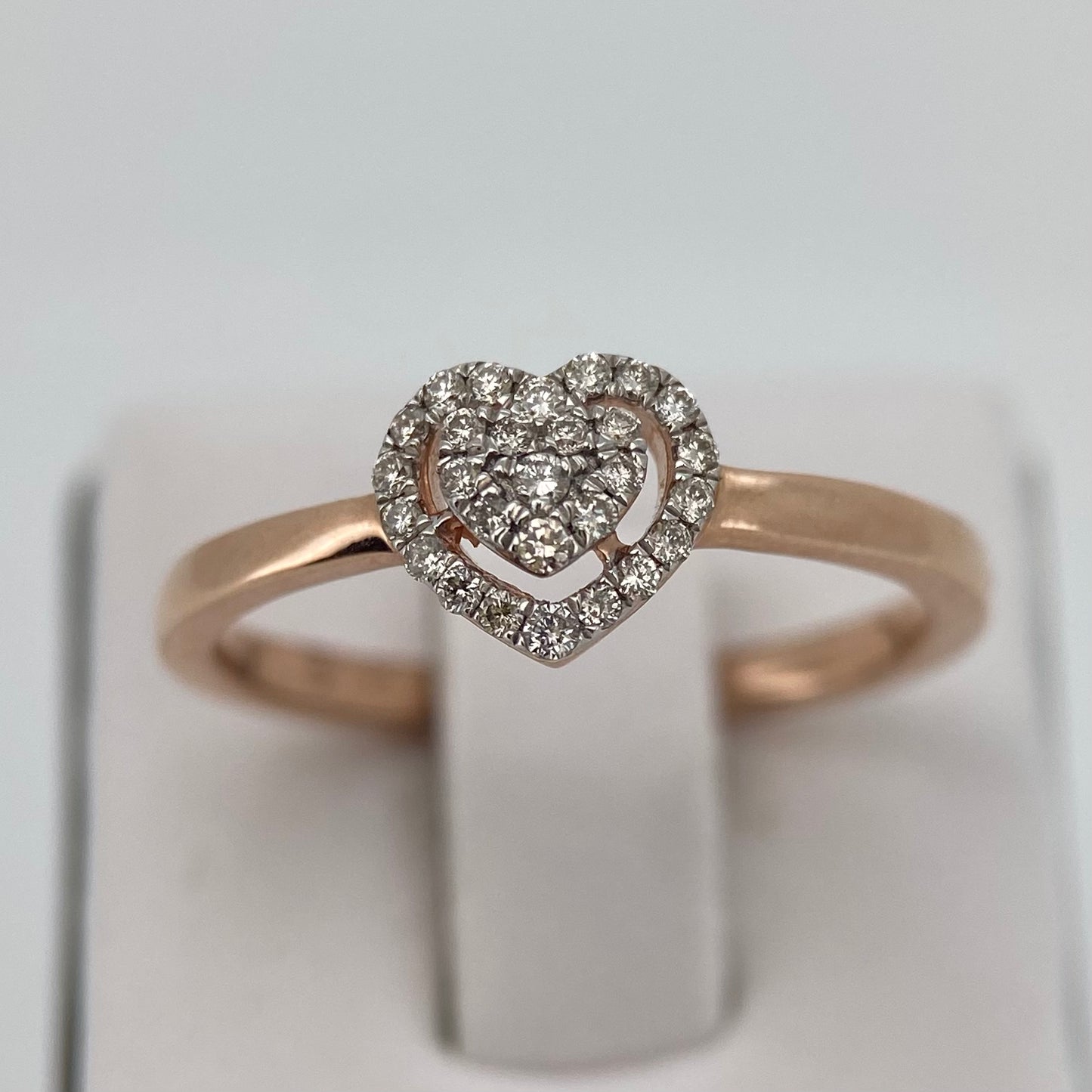 Anillo en Oro Rosa de 14k con Diamante Mod: OF1797