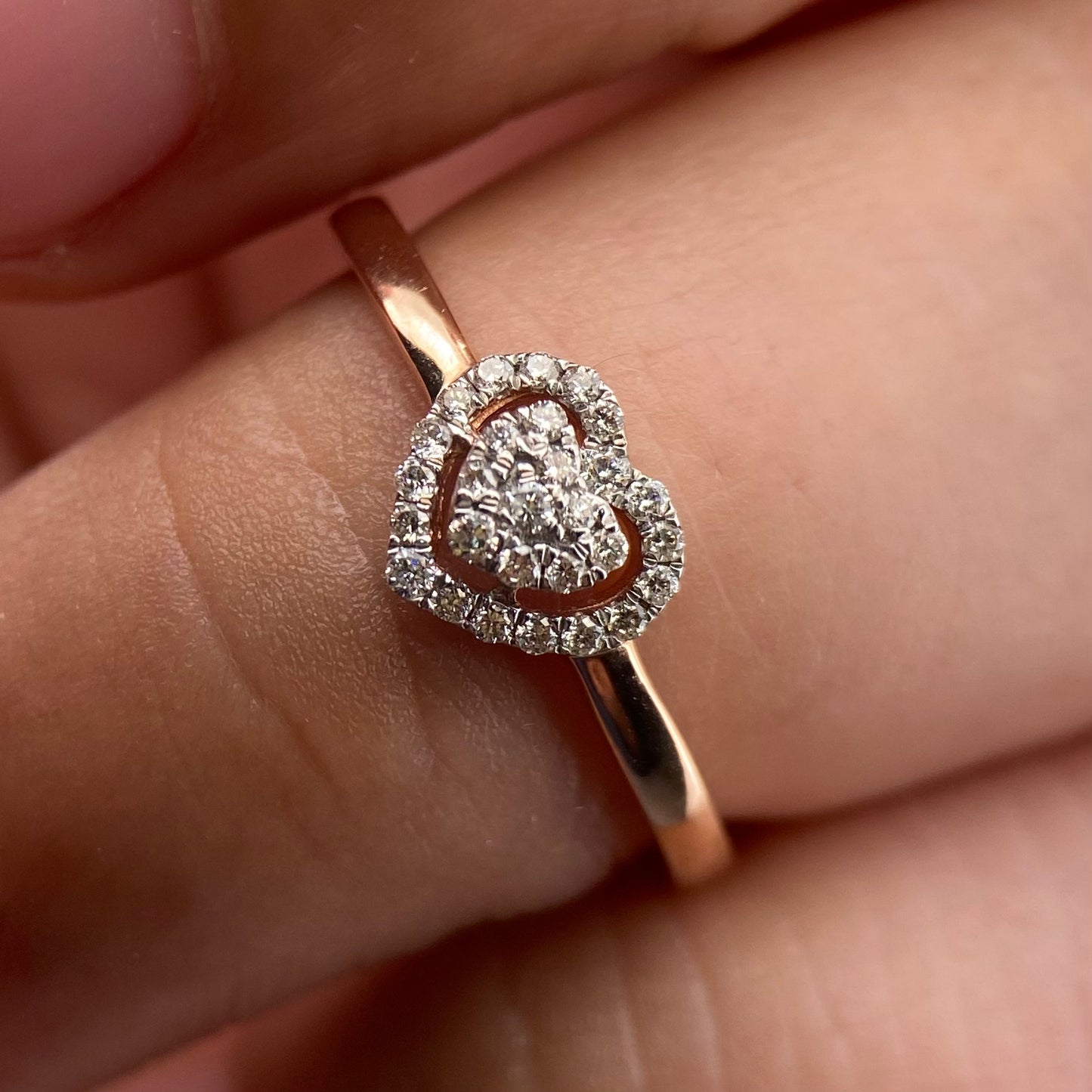 Anillo en Oro Rosa de 14k con Diamante Mod: OF1797
