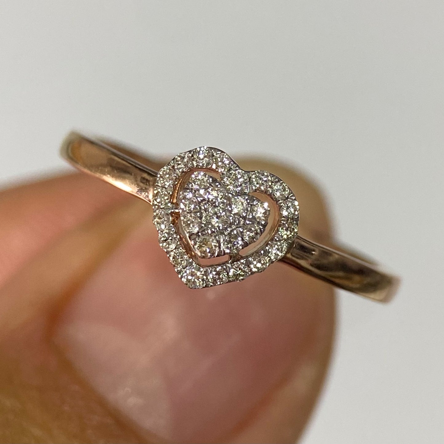 Anillo en Oro Rosa de 14k con Diamante Mod: OF1797
