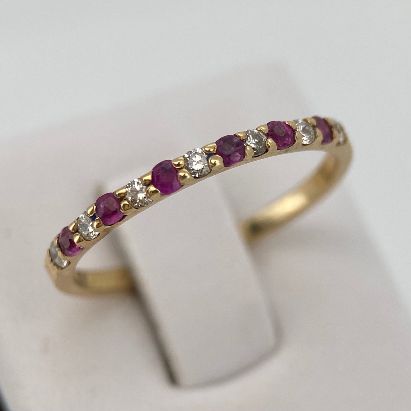 Anillo media churumbela en Oro Amarillo de 14k con Diamantes Mod: OF1556