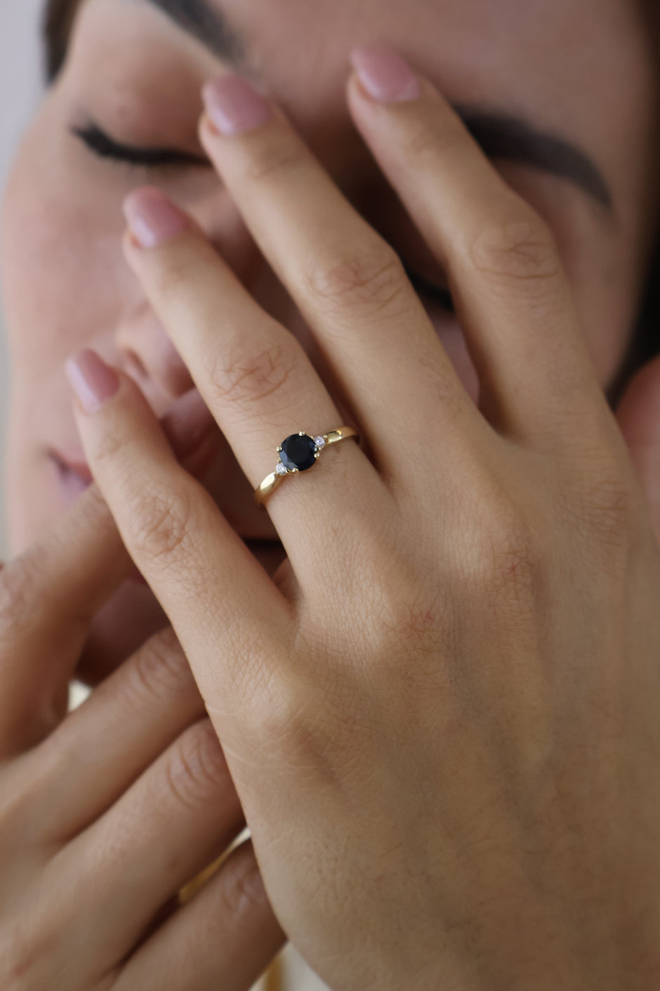 Anillo de compromiso en oro