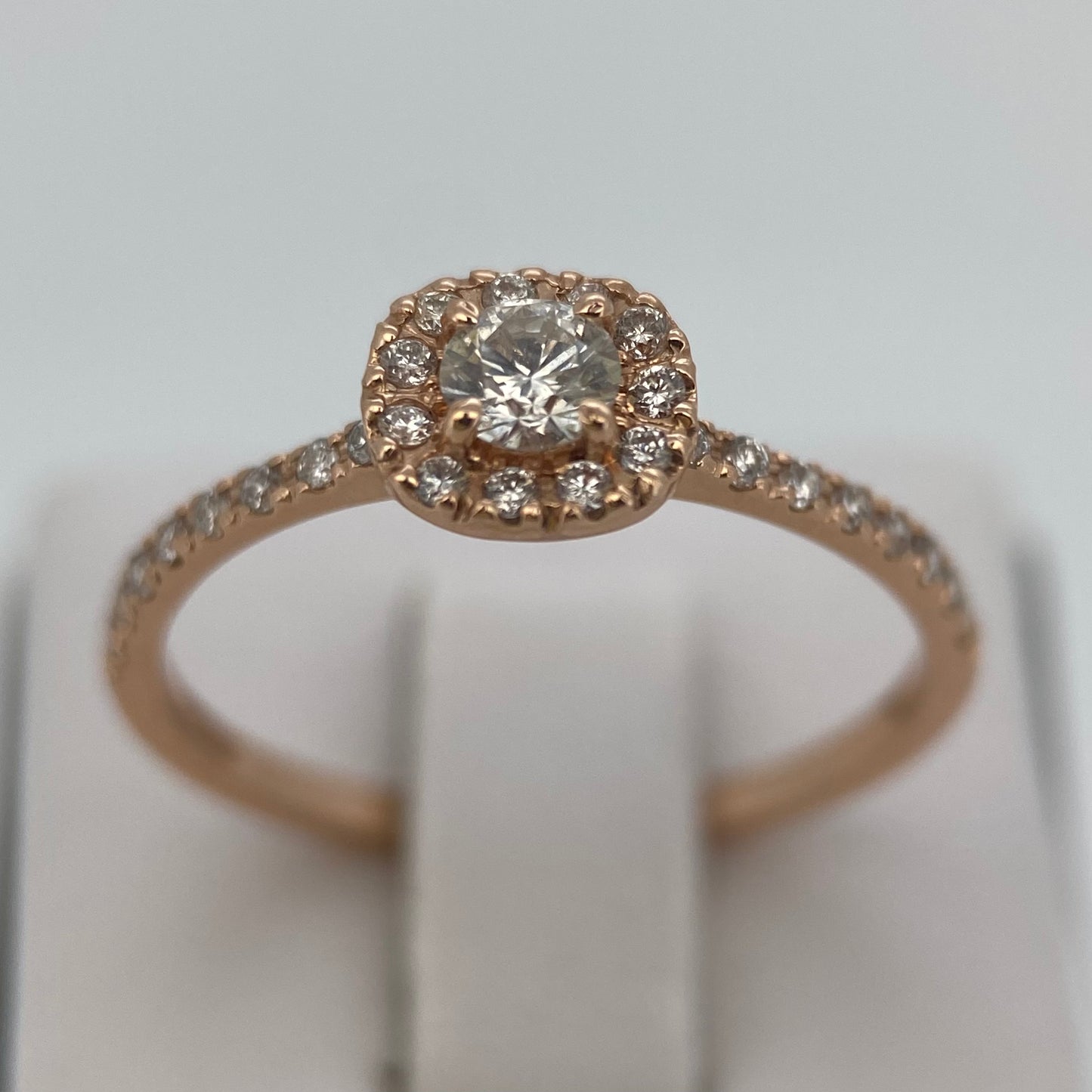 Anillo en oro rosa 14k con diamantes naturales .21 L .21 cts Mod: OF1692