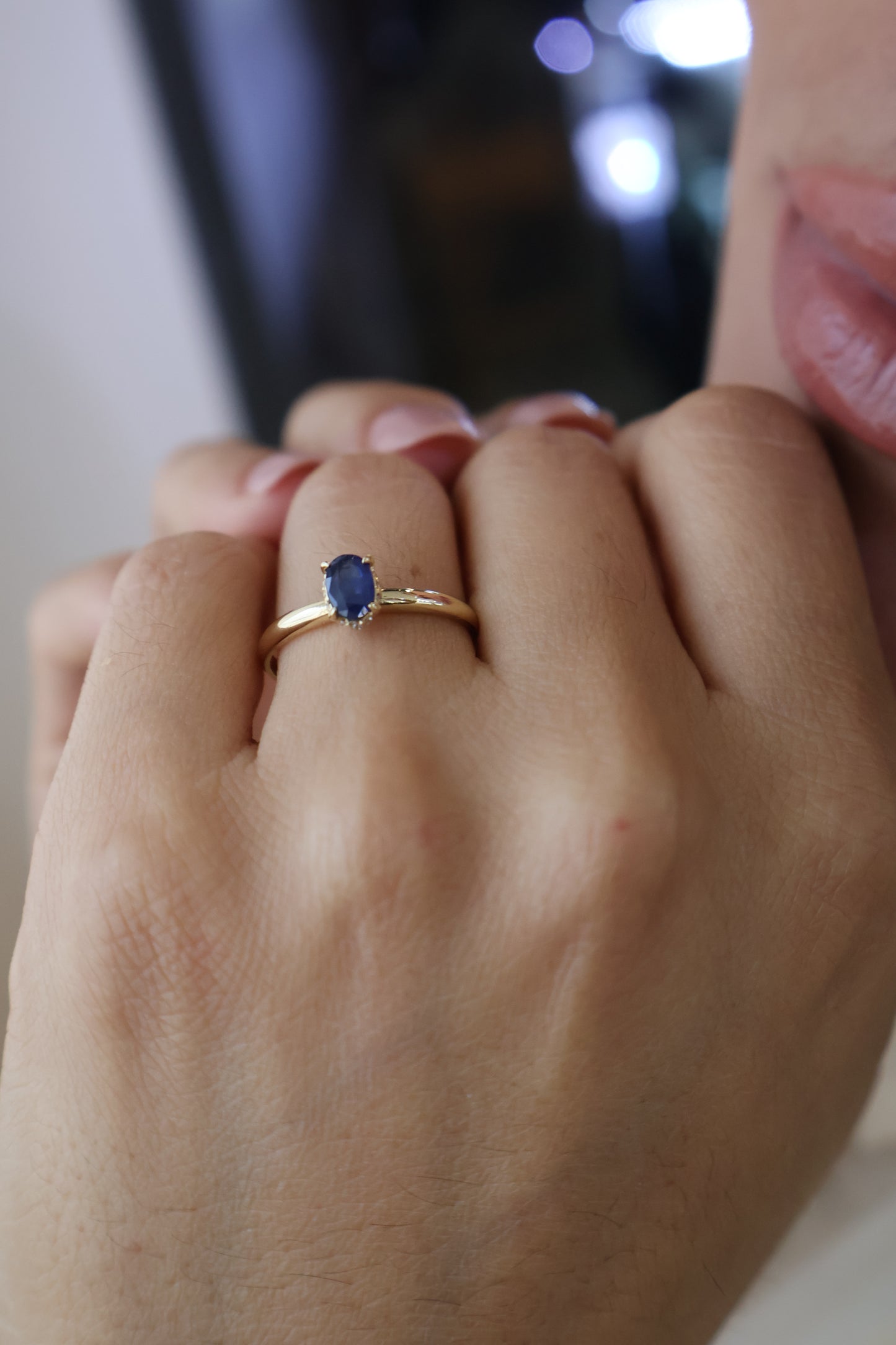 Anillo Juliette en Oro Amarillo 14k con Zafiro 0.60 ct