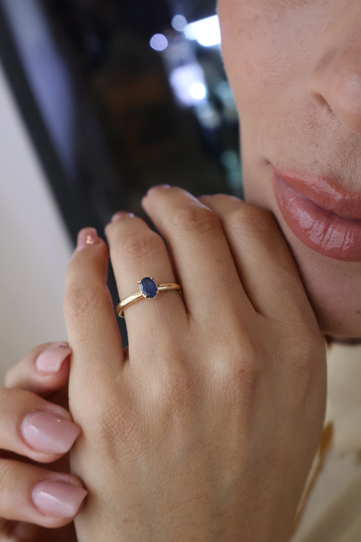 Anillo Juliette en Oro Amarillo 14k con Zafiro 0.60 ct