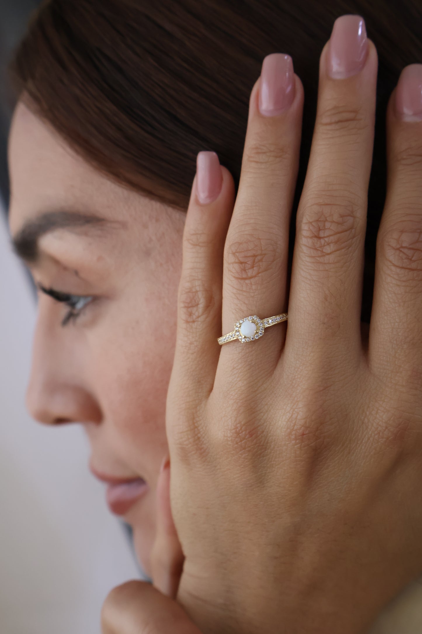Anillo Taylor en Oro Amarillo 14k con Opalo 0.40 ct