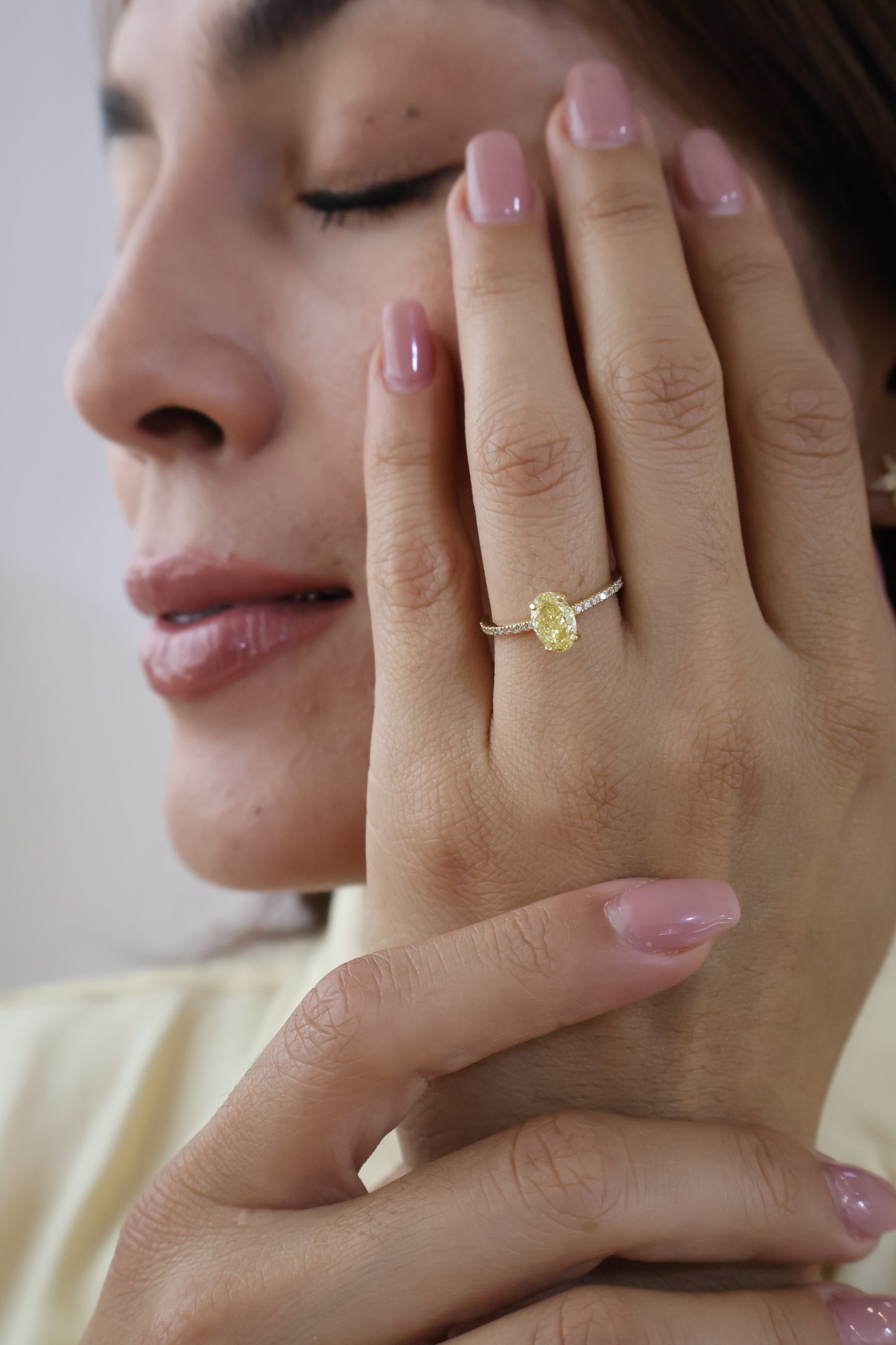 Anillo Bella en Oro 1.00 ct
