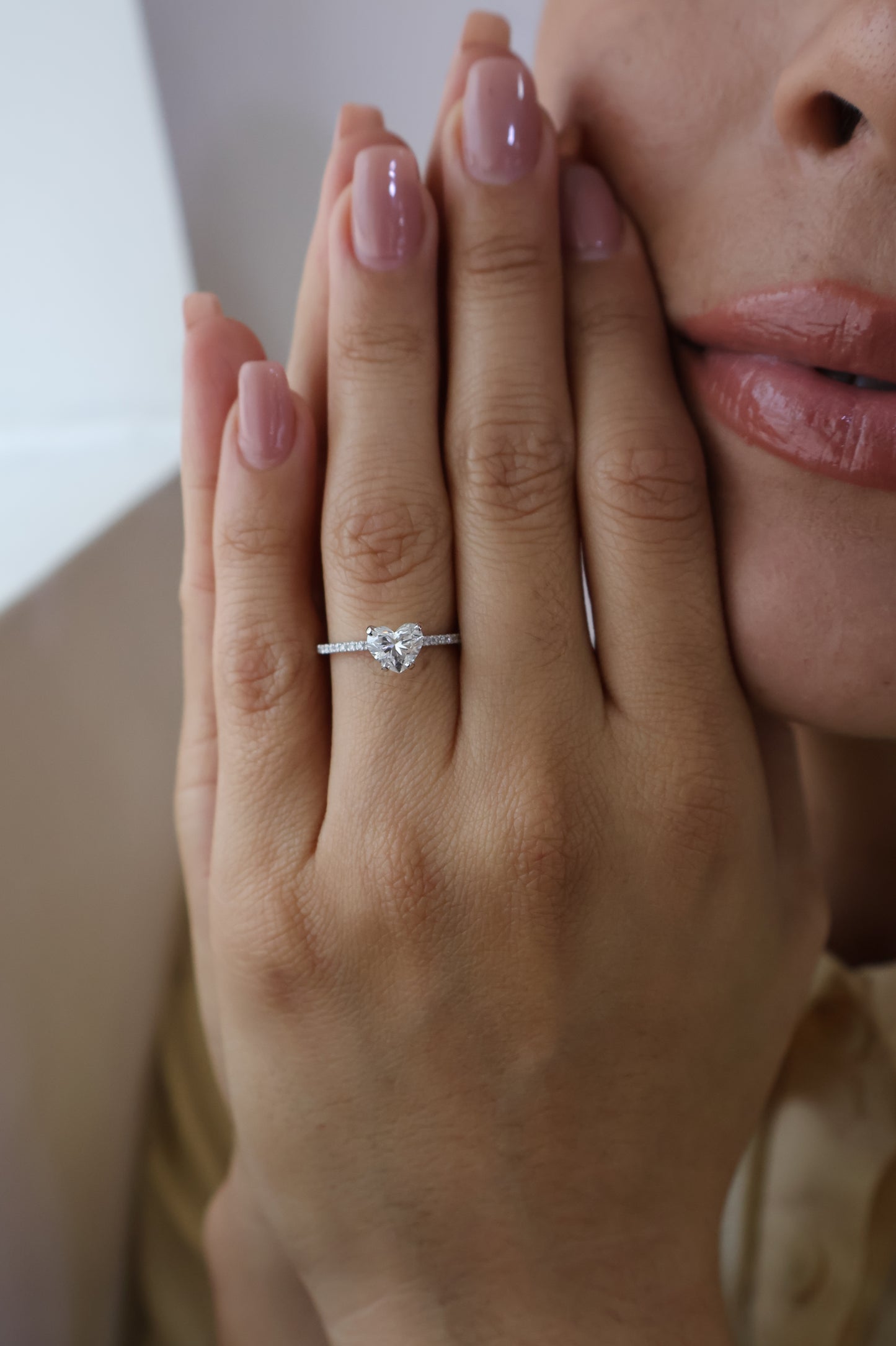 Anillo Agata en Oro 1.00 ct