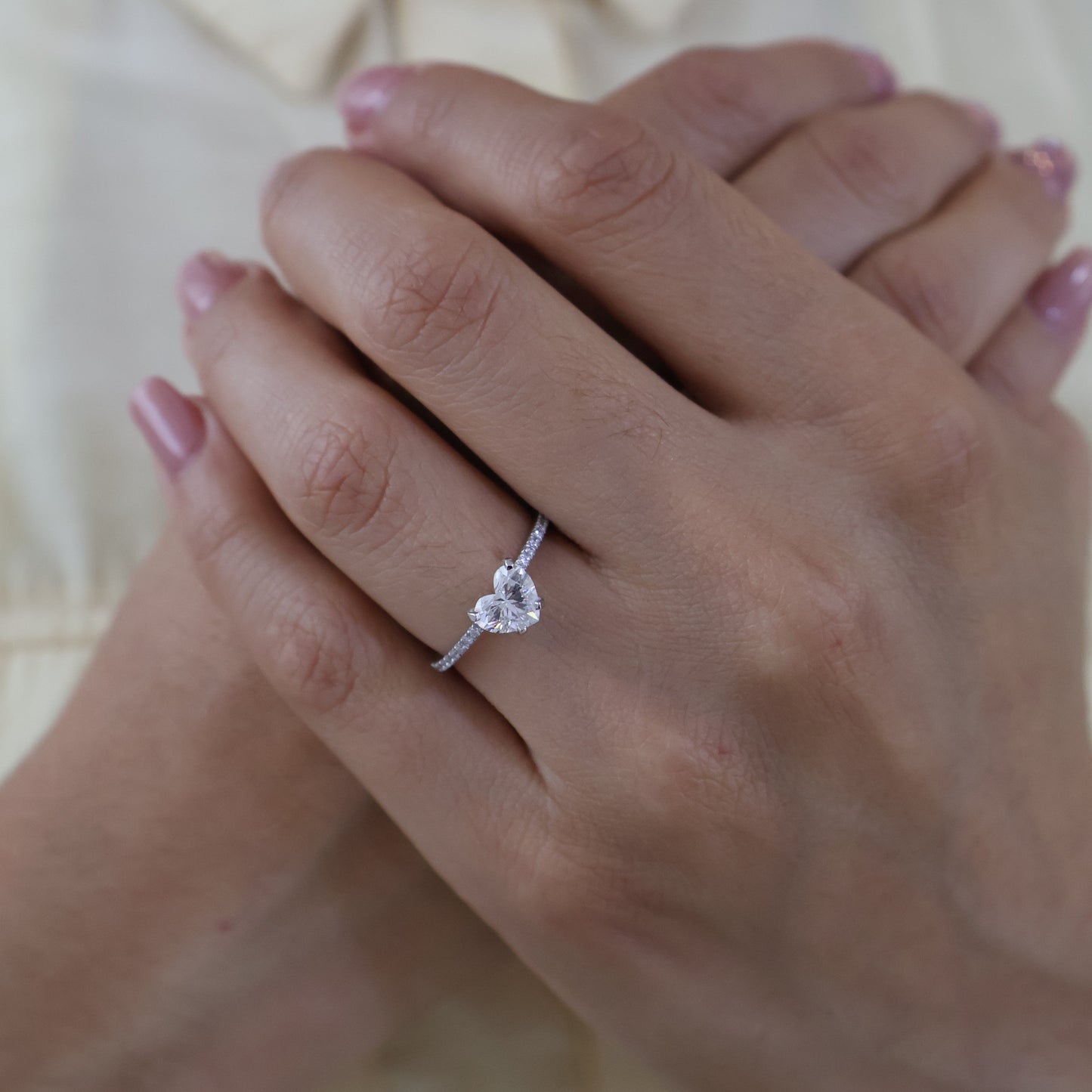 Anillo Agata en Oro 1.00 ct