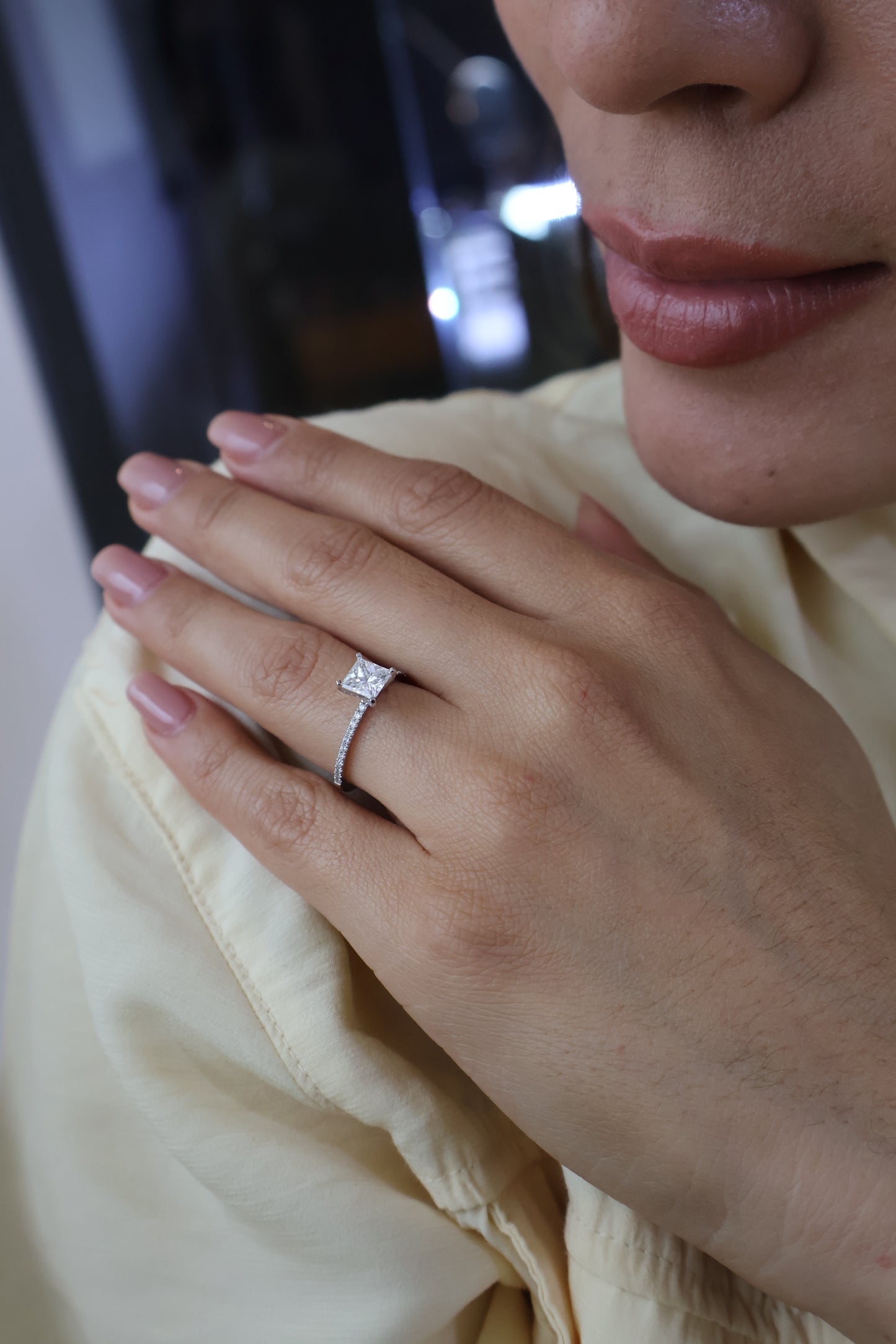 Anillo Giovanna en Oro 1.00 ct