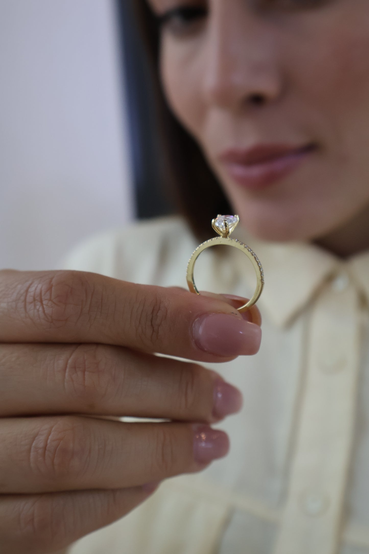 Anillo Cristina en Oro 1.00ct