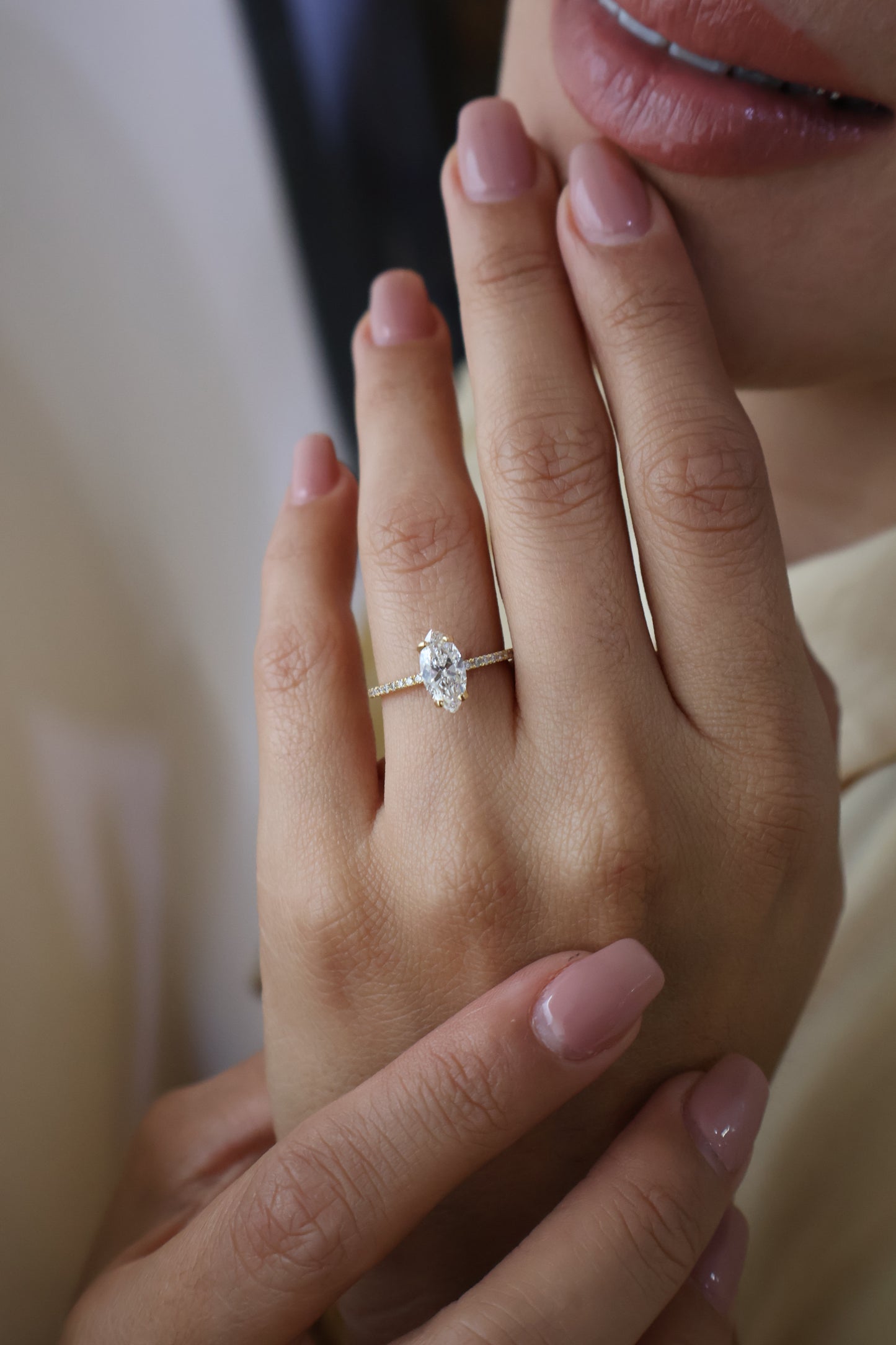 Anillo Regina en oro 1.00 ct