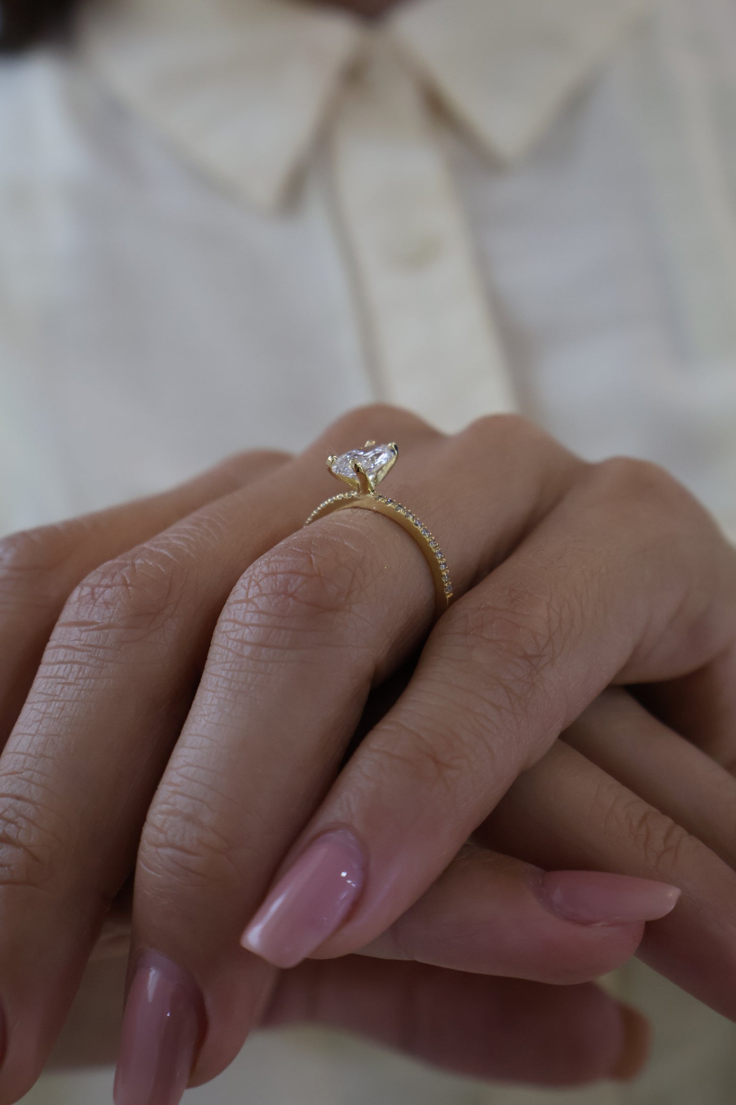 Anillo Regina en oro 1.00 ct