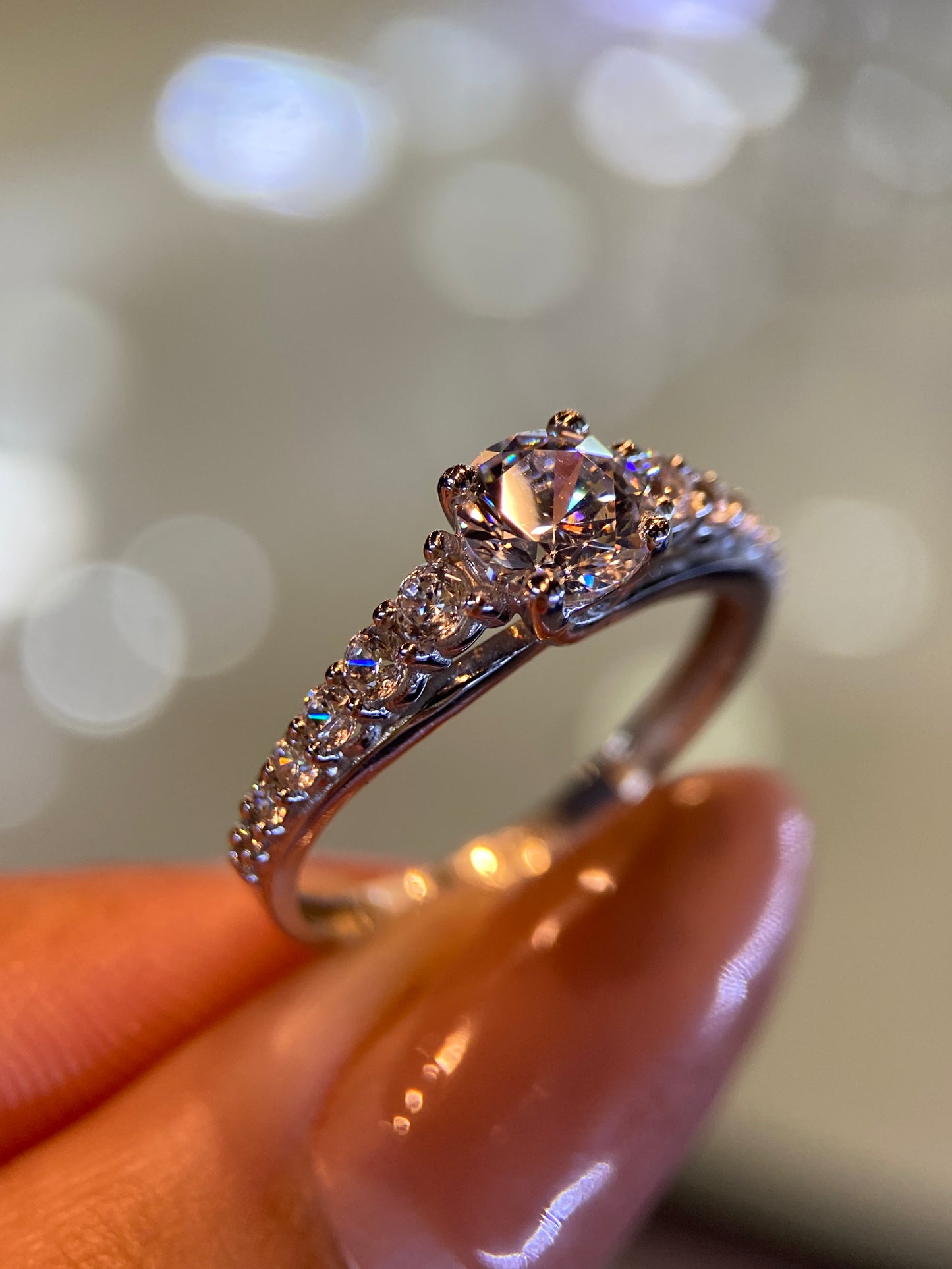 Anillo Janis en Oro 1.00 ct