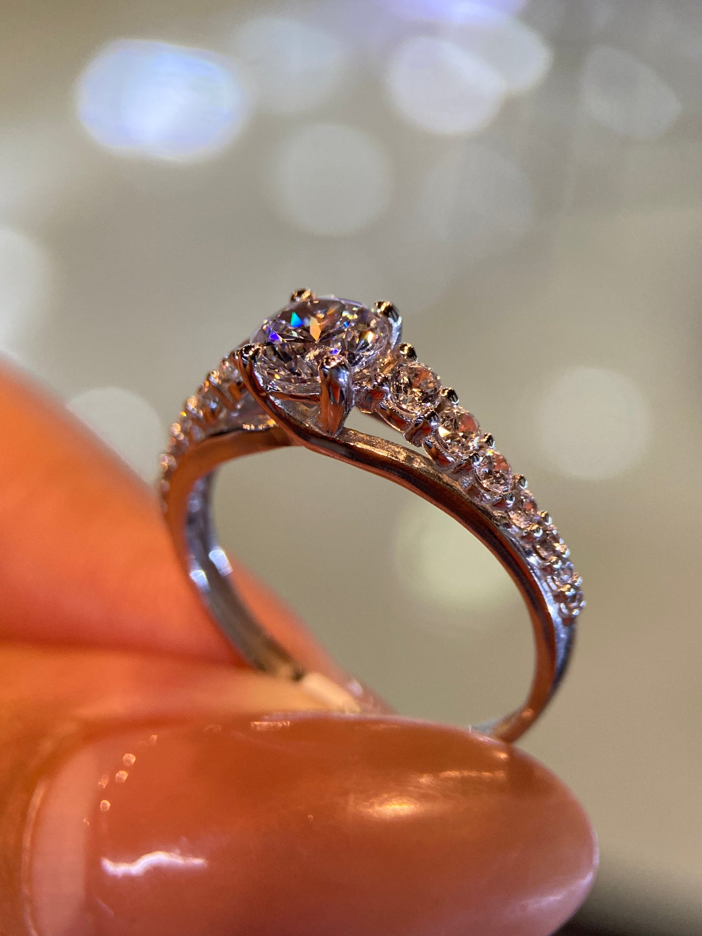 Anillo Janis en Oro 1.00 ct