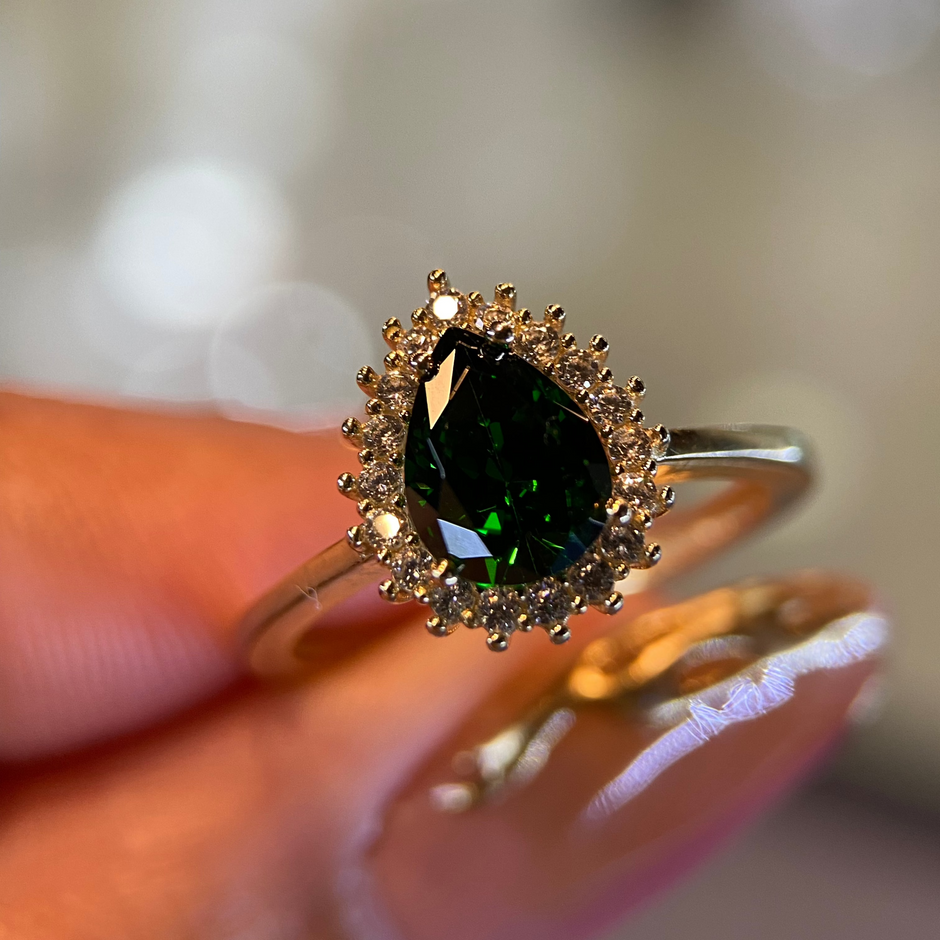 Anillo de compromiso en oro