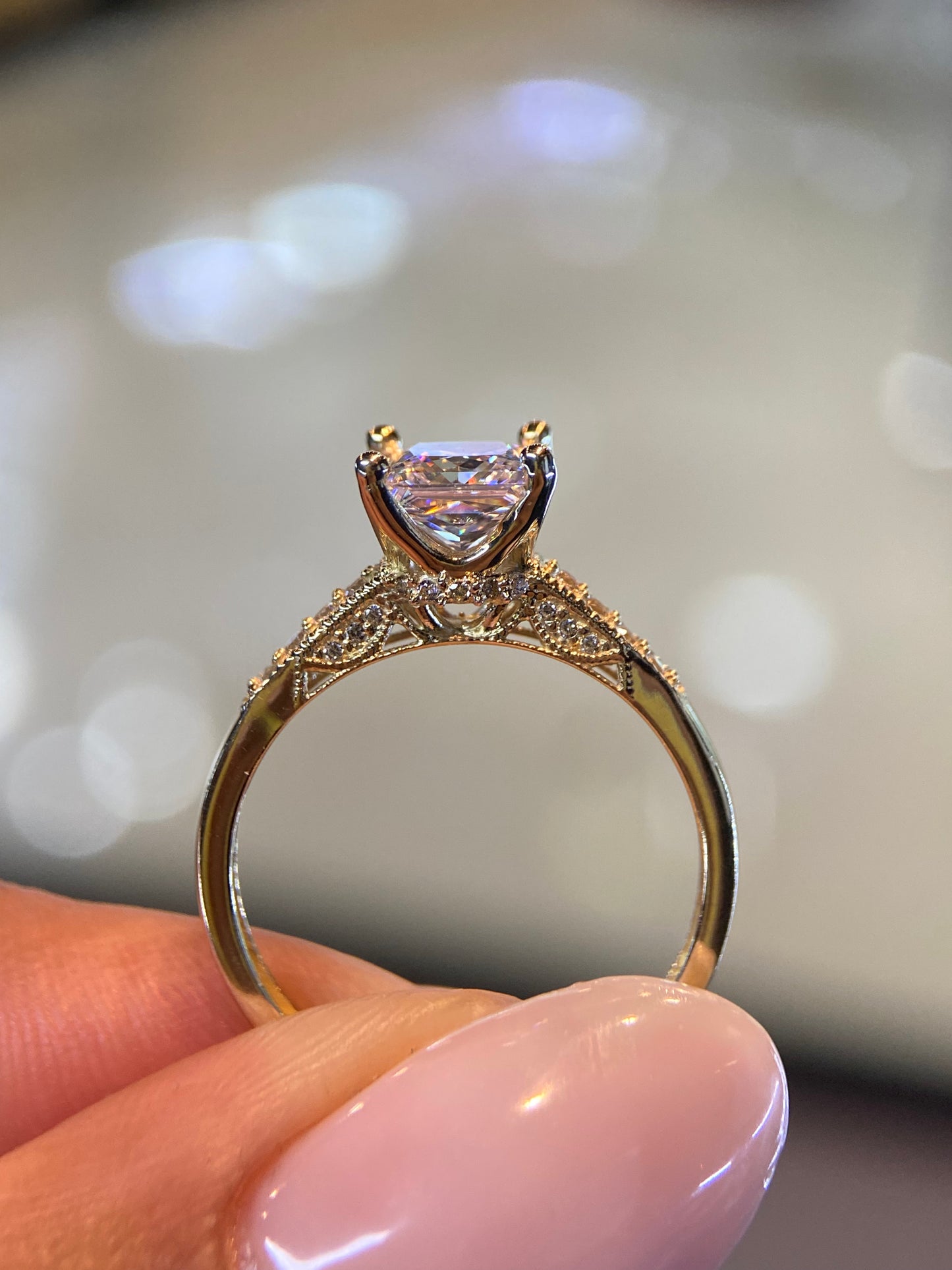 Anillo Paula en Oro 1.50 ct