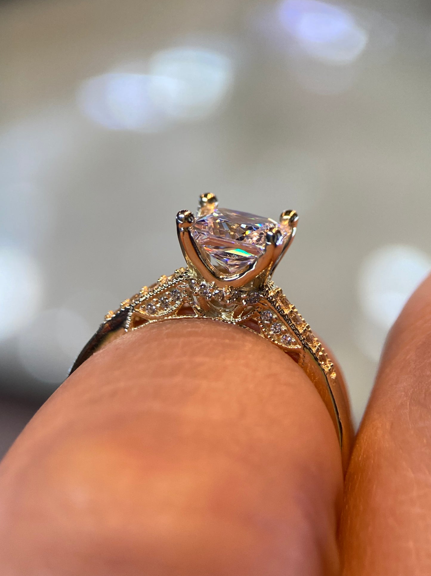 Anillo Paula en Oro 1.50 ct