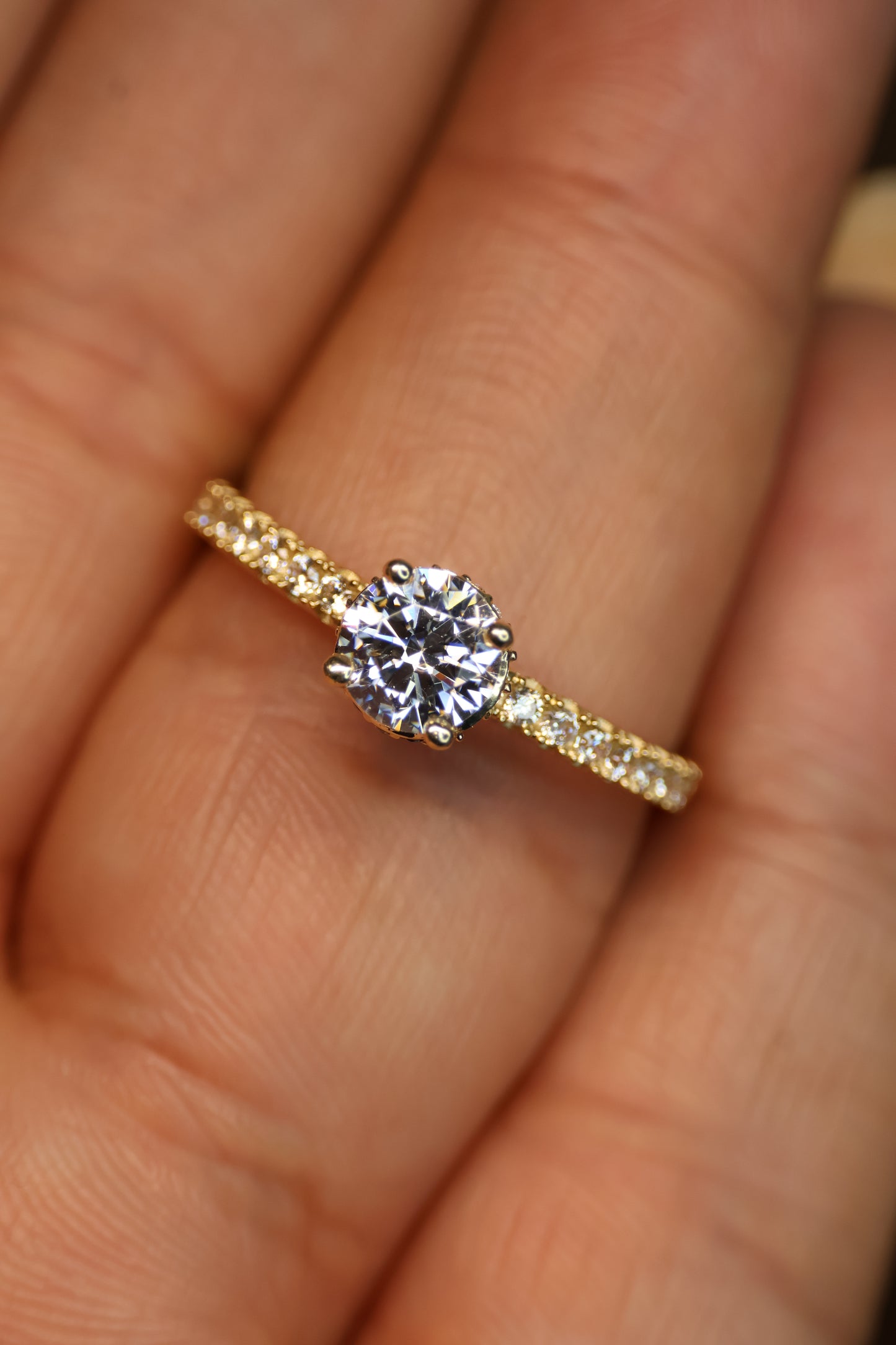 Anillo en Oro Amarillo 14k con Circonia Mod.15944