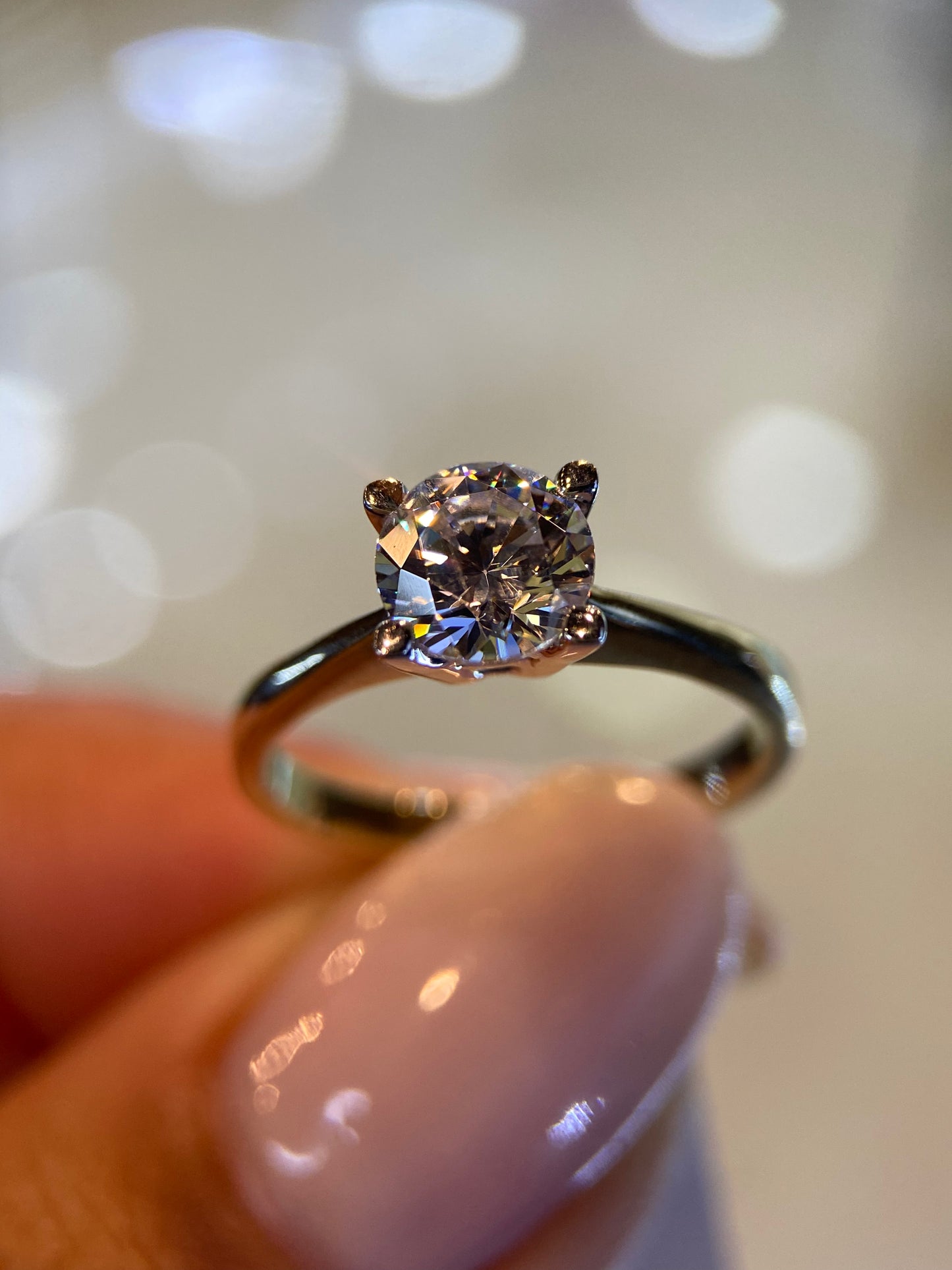 Anillo Abril en Oro Amarillo 14k Mod. 15882