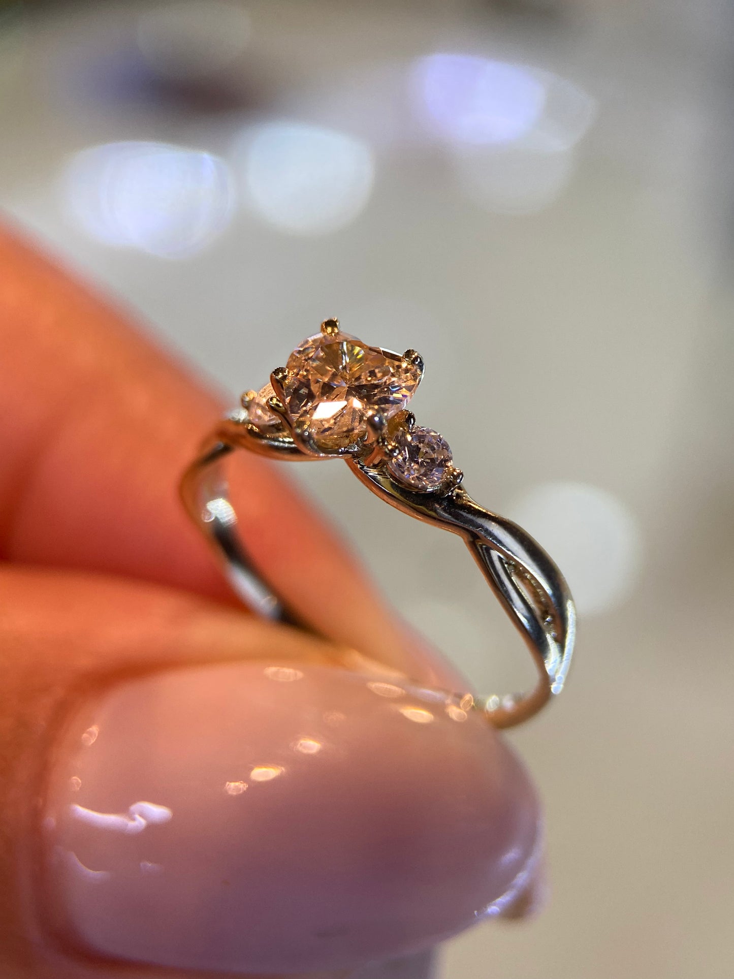 Anillo Nahomi en Oro