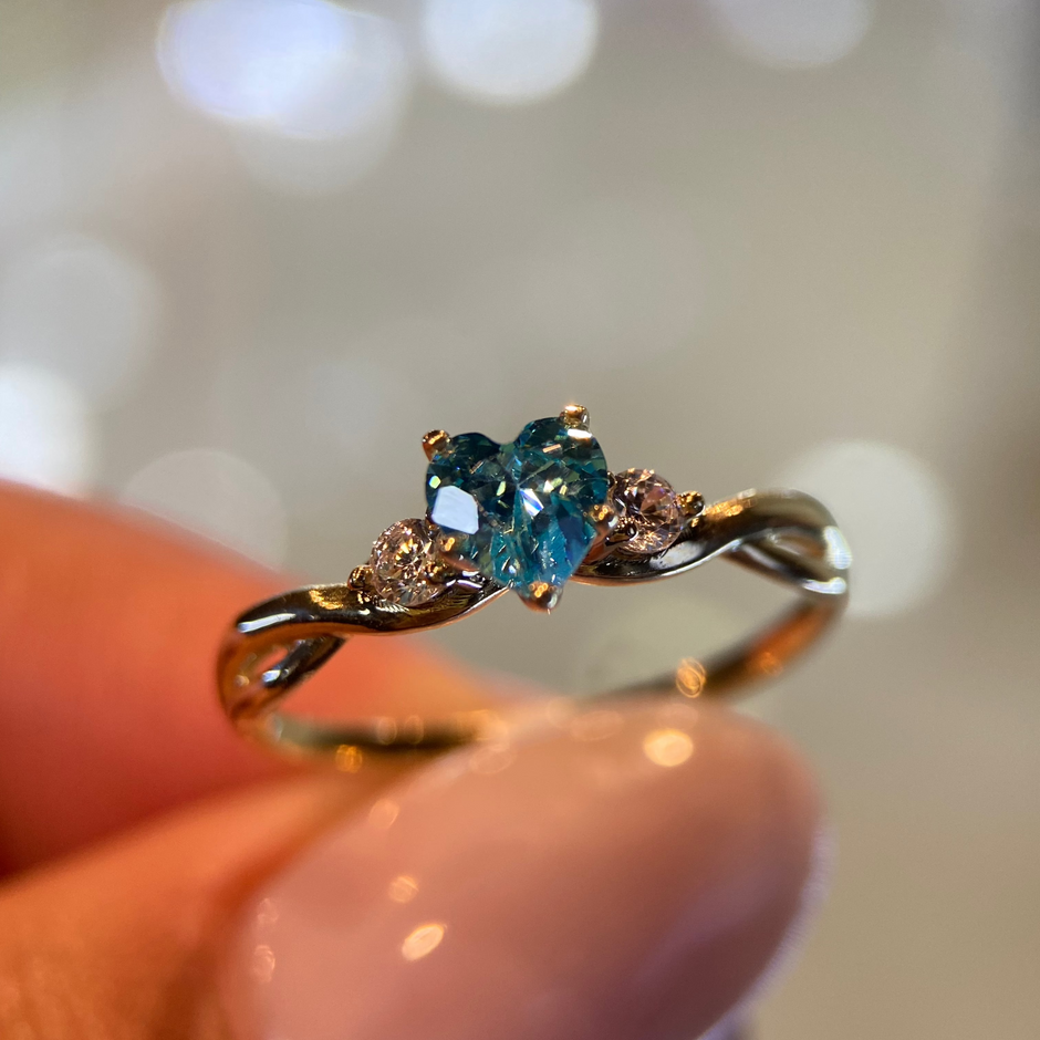 Anillo de compromiso en oro