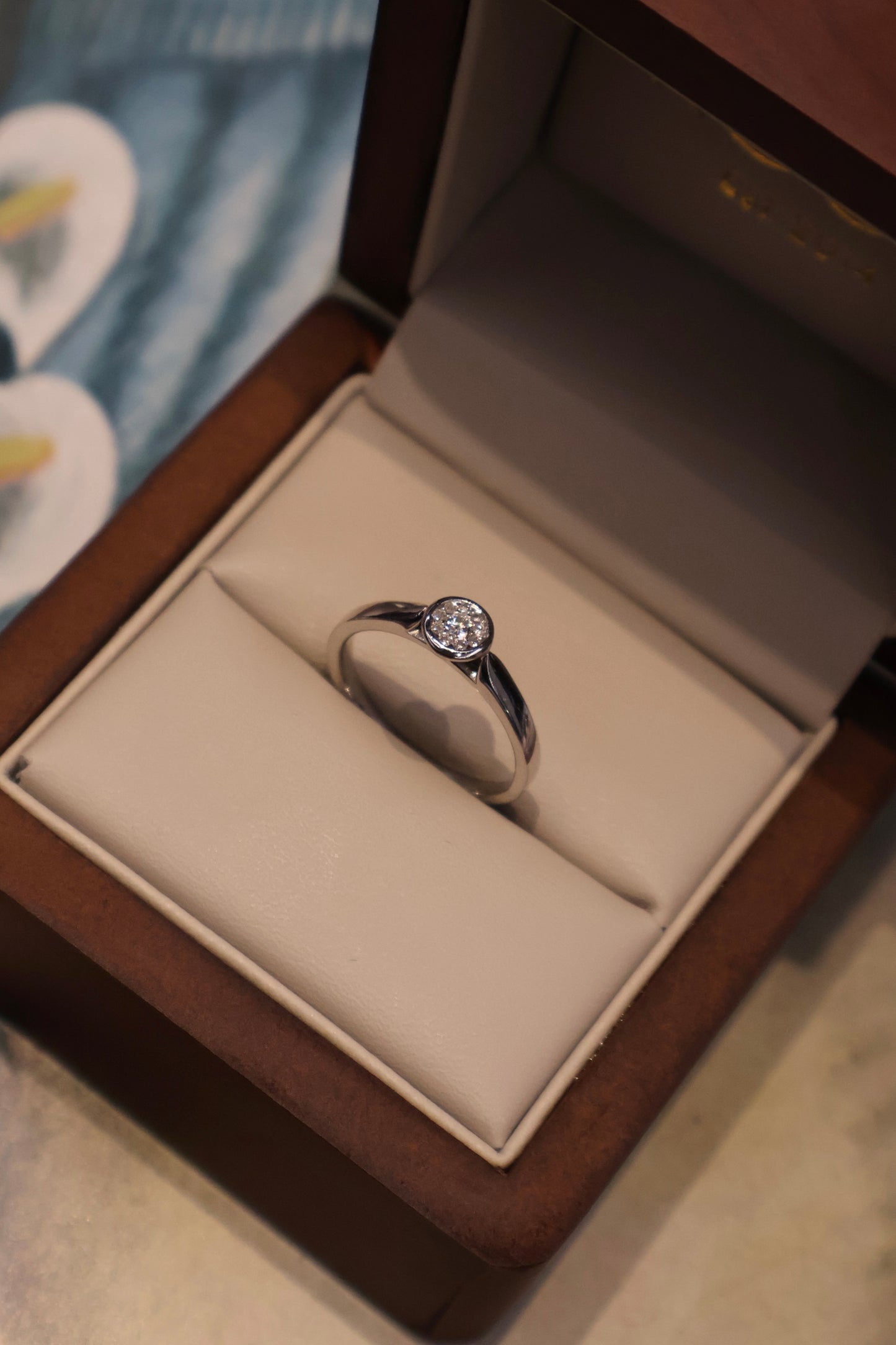 Anillo en Oro Blanco de 14k con Diamante Natural .13cts  Mod: OF2028