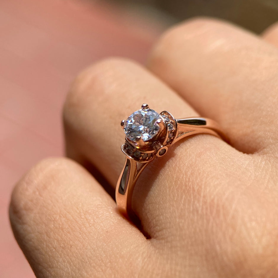 Anillo de compromiso en oro