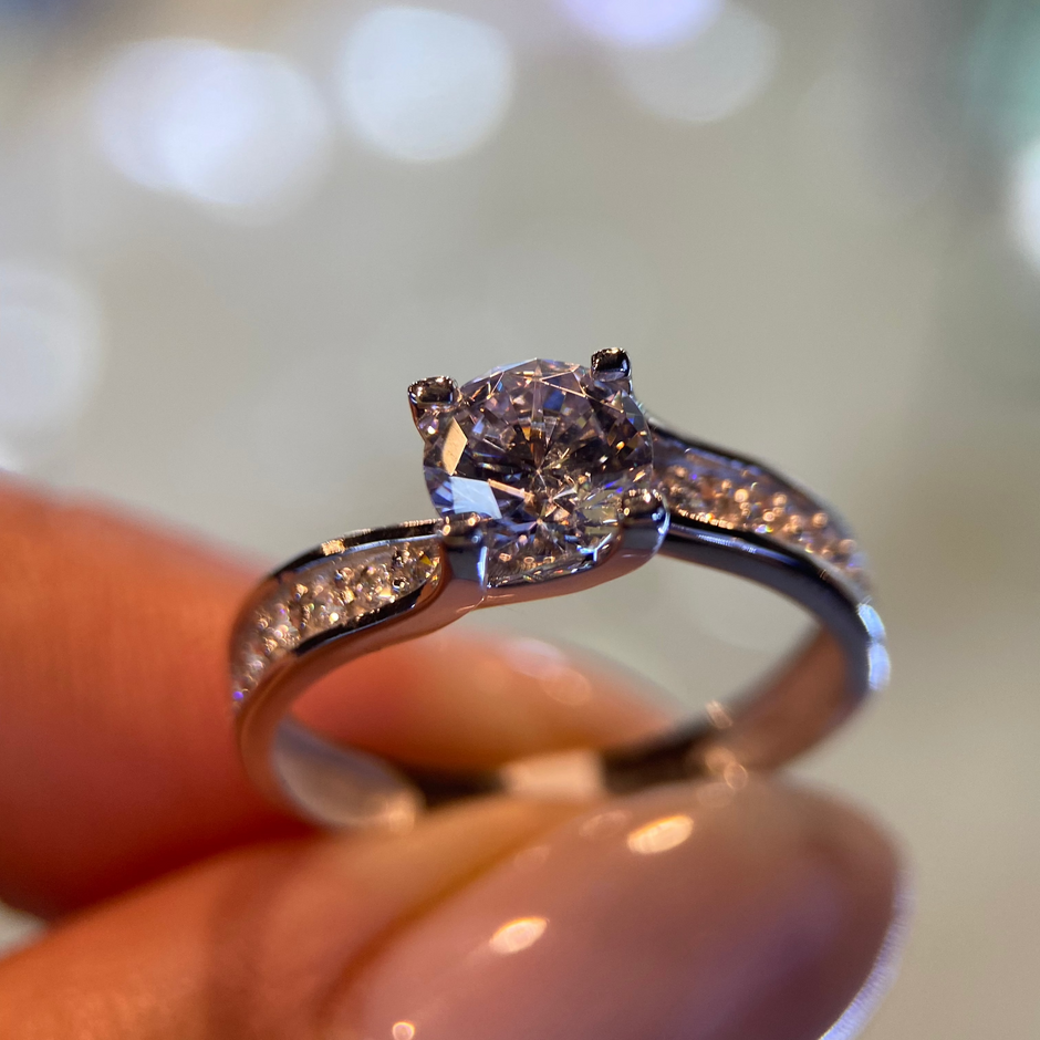 Anillo Magdalena en oro