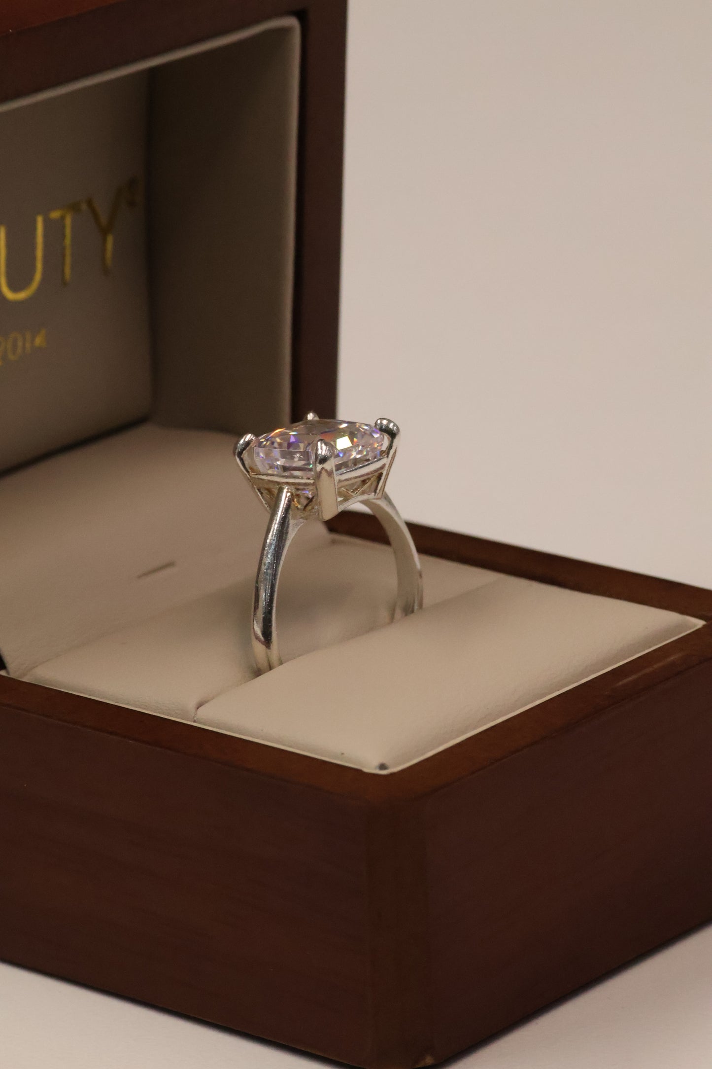 Anillo Marella en oro