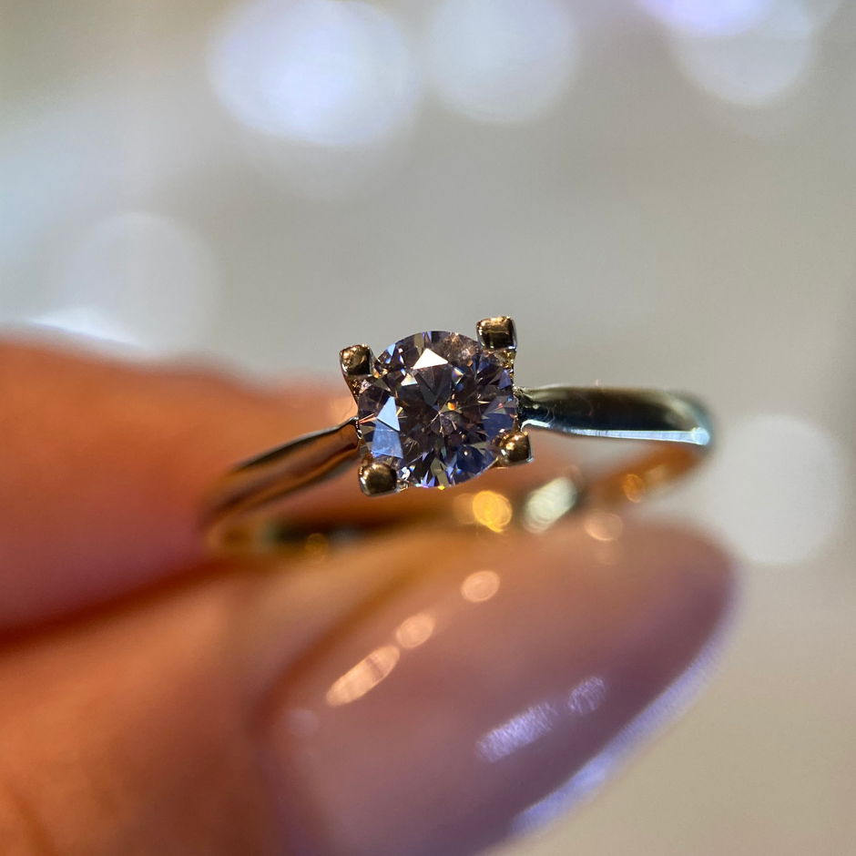 Anillo Corinna en oro