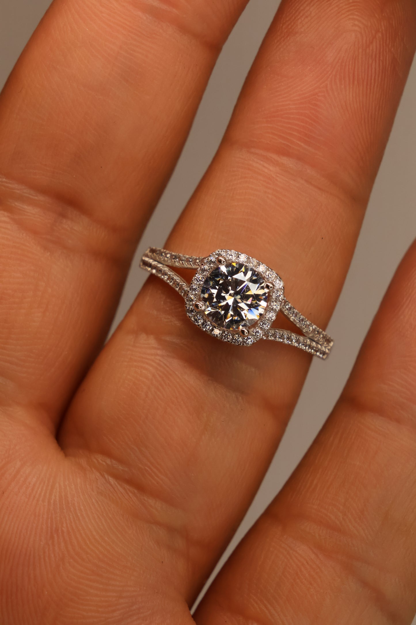 Anillo Alex en Oro 1.00 ct