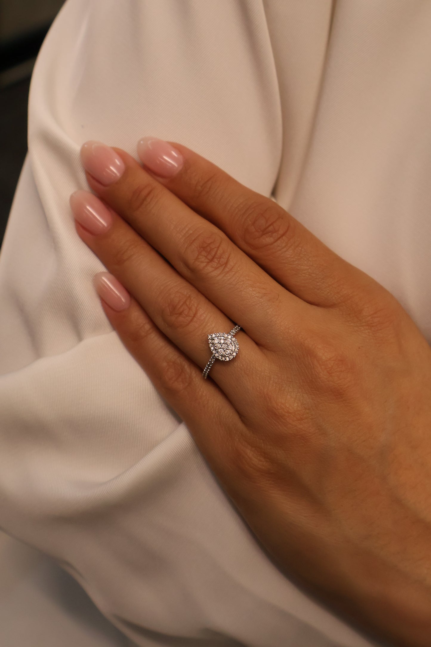 Ring in 14k yellow gold with diamonds Mod: OF1458