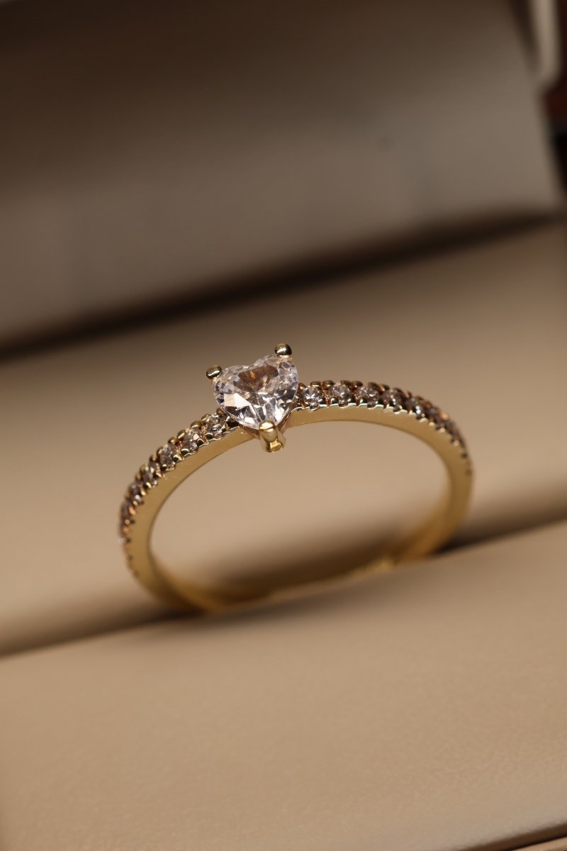 Anillo Amoret en oro .44 ct - Mouty Joyería