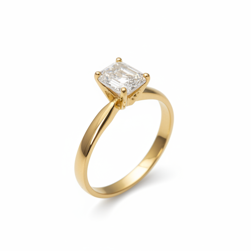 Anillo Emily en oro corte Esmeralda